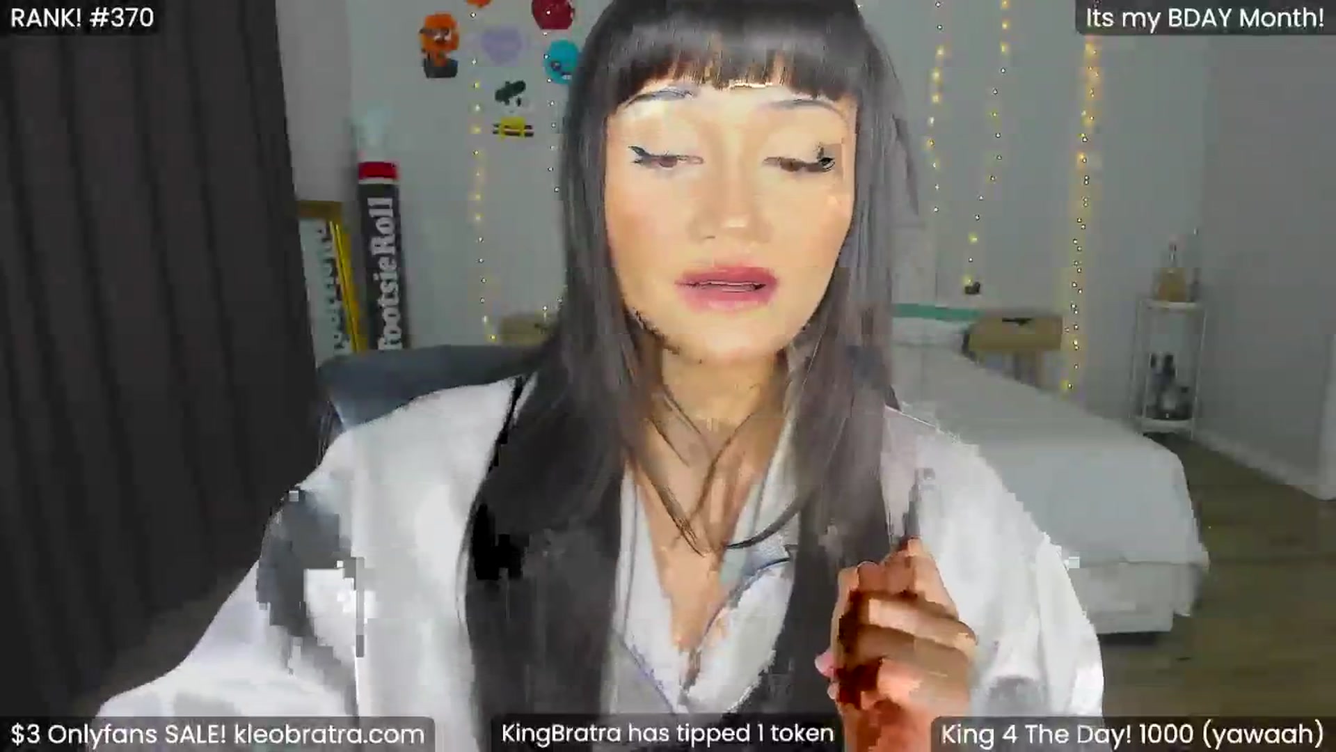 Gallery image thumbnail from KleoBratra's myfreecams stream on, 08/01/2024, 18:11 image 14 of 20