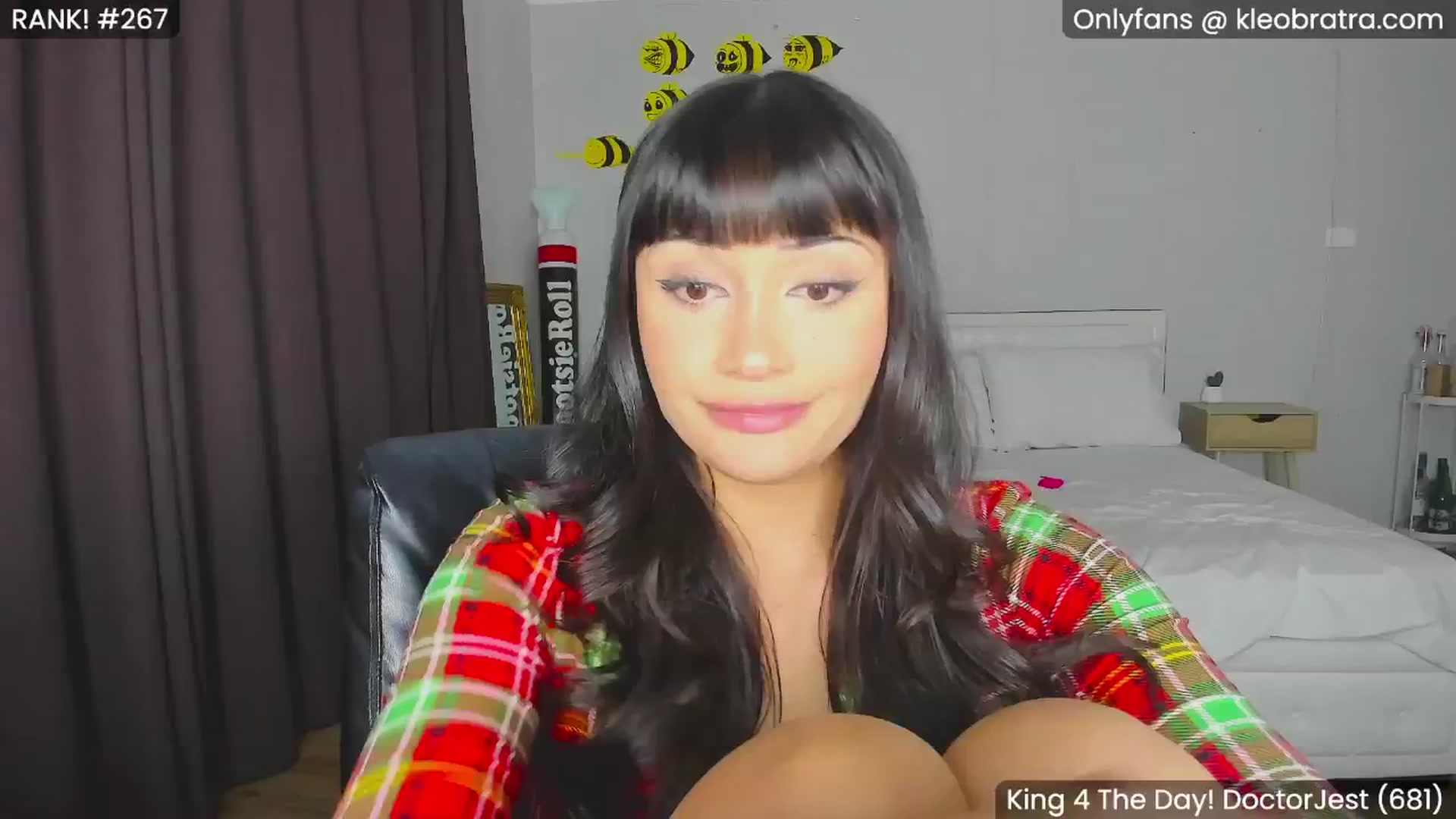Gallery image thumbnail from KleoBratra's myfreecams stream on, 08/10/2024, 10:20 image 16 of 20