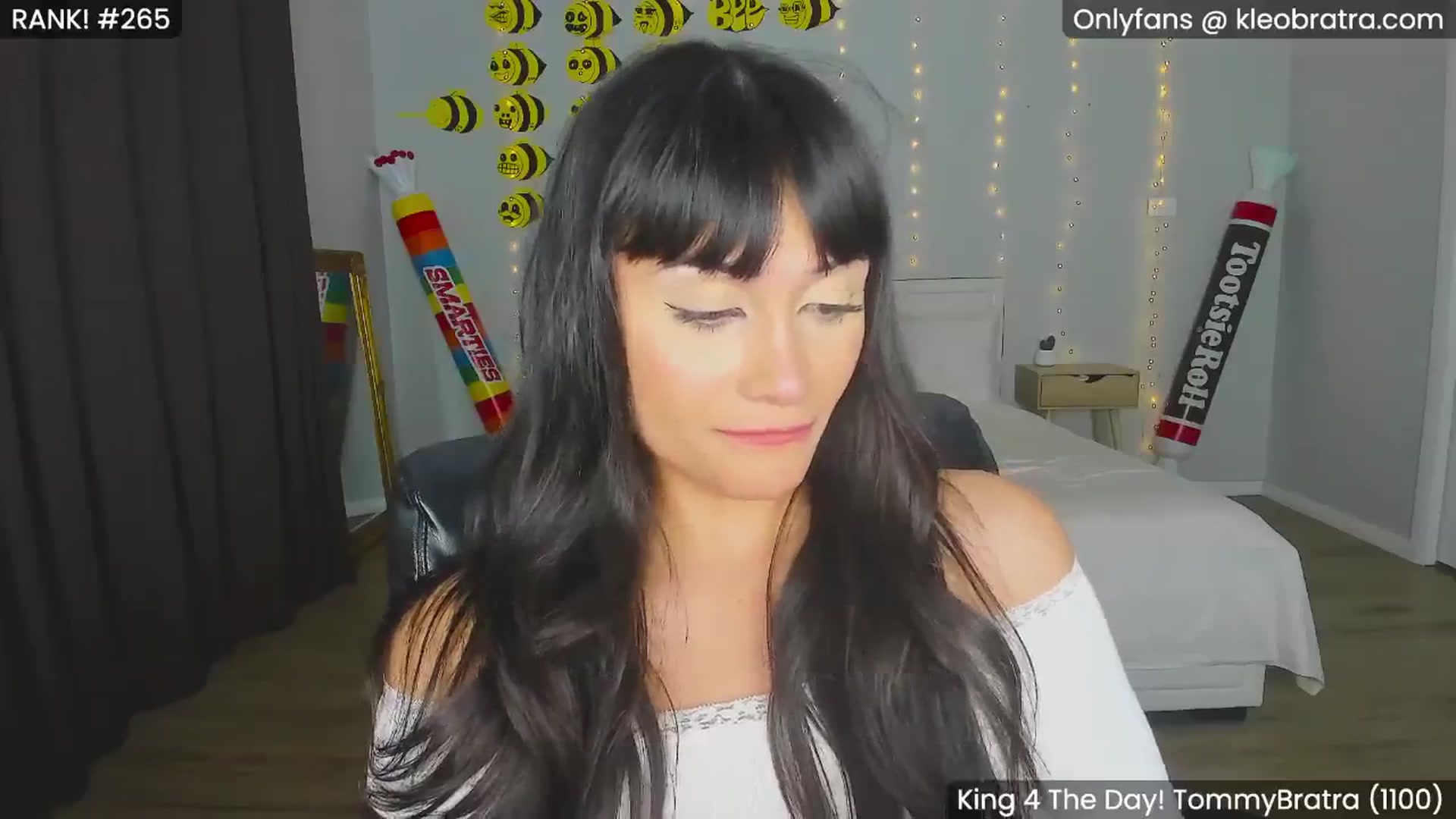 Gallery image thumbnail from KleoBratra's myfreecams stream on, 08/13/2024, 11:35 image 20 of 20