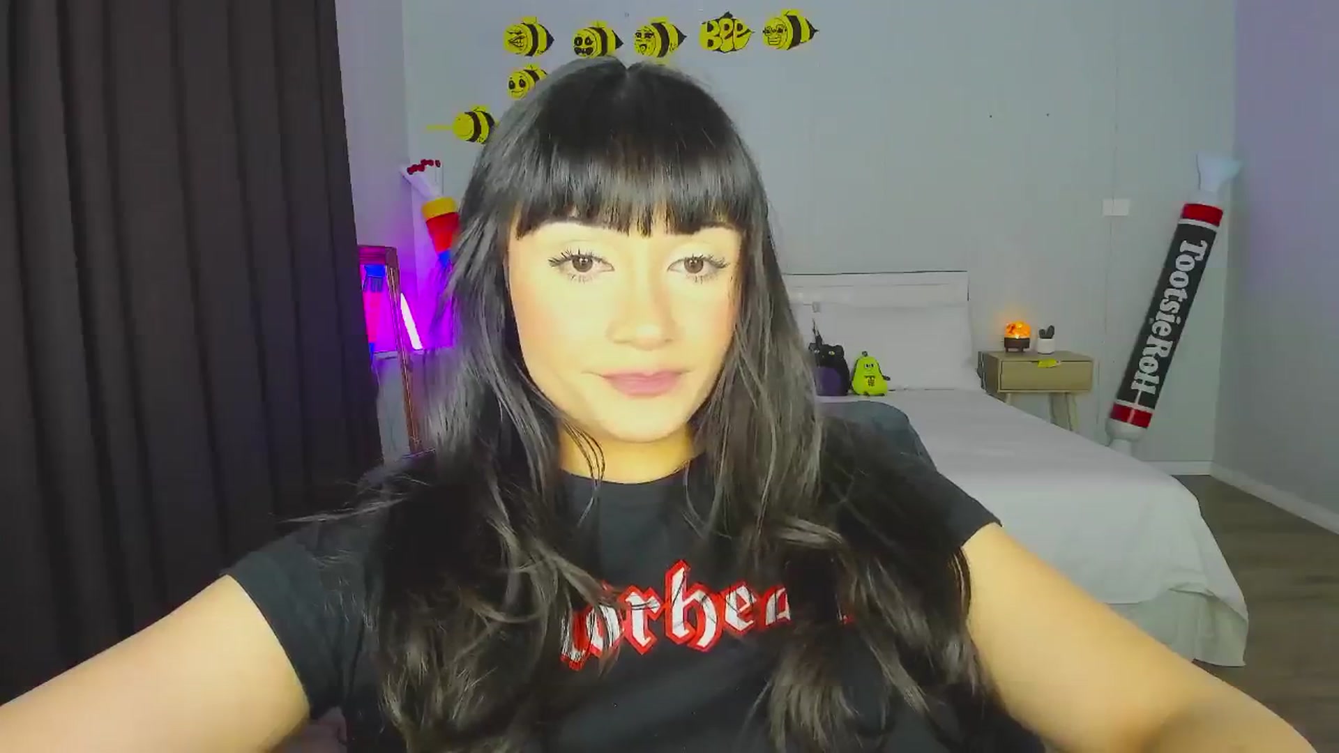 Gallery image thumbnail from KleoBratra's myfreecams stream on, 08/14/2024, 08:12 image 17 of 20