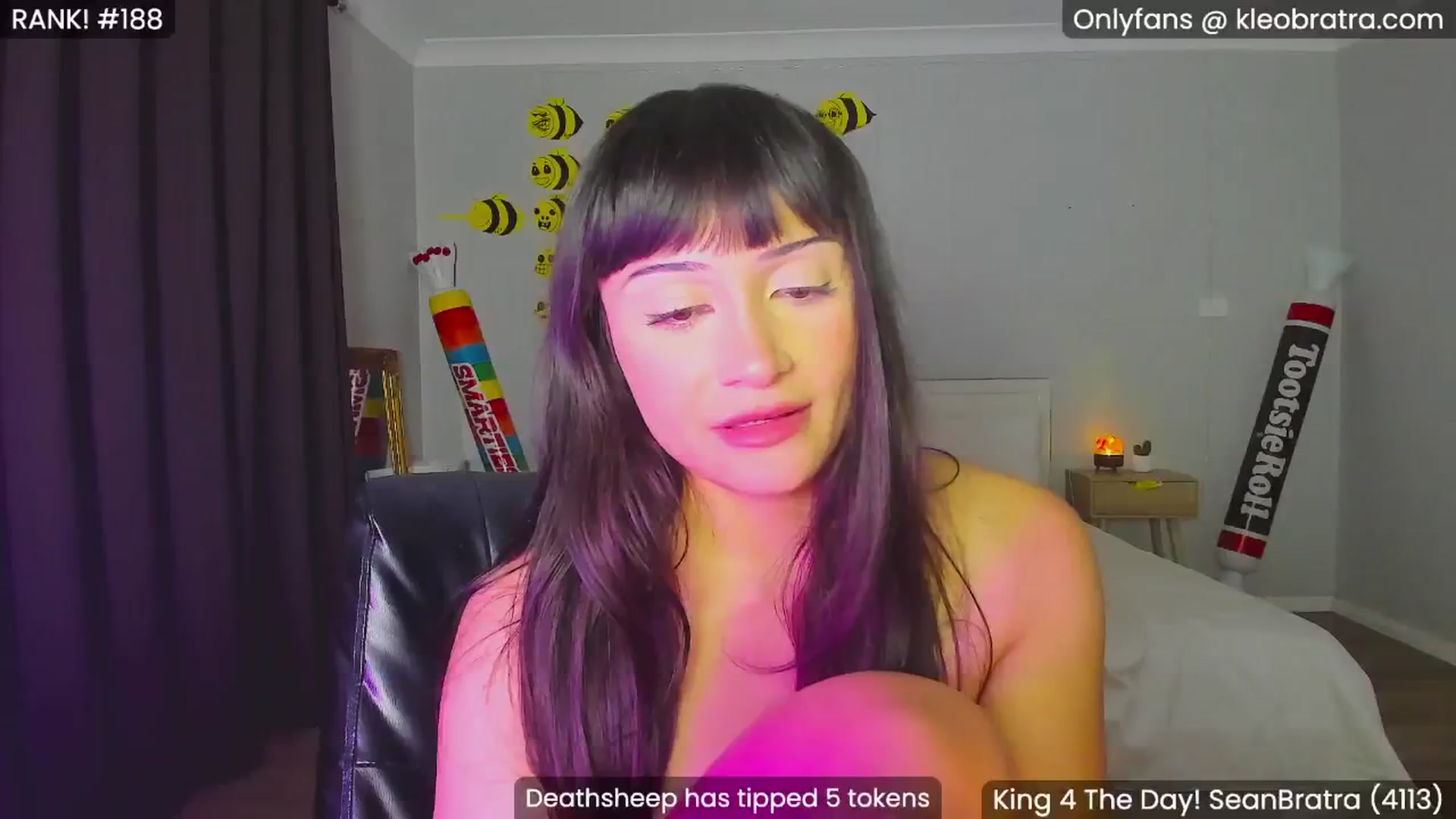 Gallery image thumbnail from KleoBratra's myfreecams stream on, 08/16/2024, 13:12 image 9 of 20