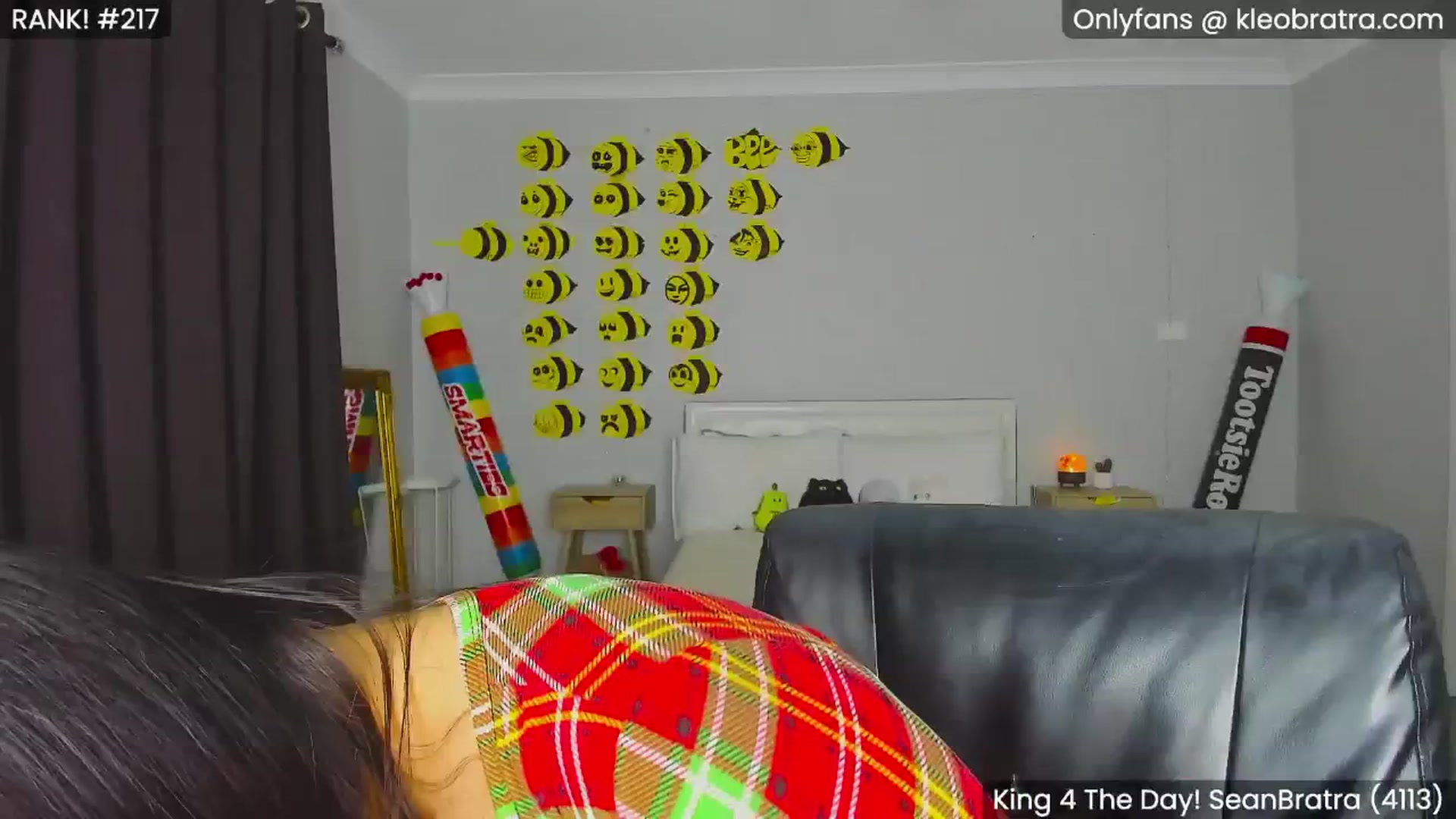 Gallery image thumbnail from KleoBratra's myfreecams stream on, 08/16/2024, 13:12 image 2 of 20