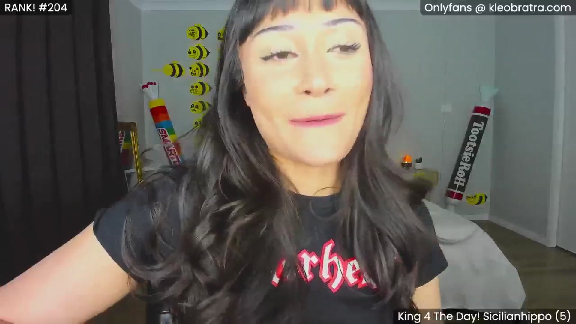 Gallery image thumbnail from KleoBratra's myfreecams stream on, 08/17/2024, 13:36 image 5 of 20