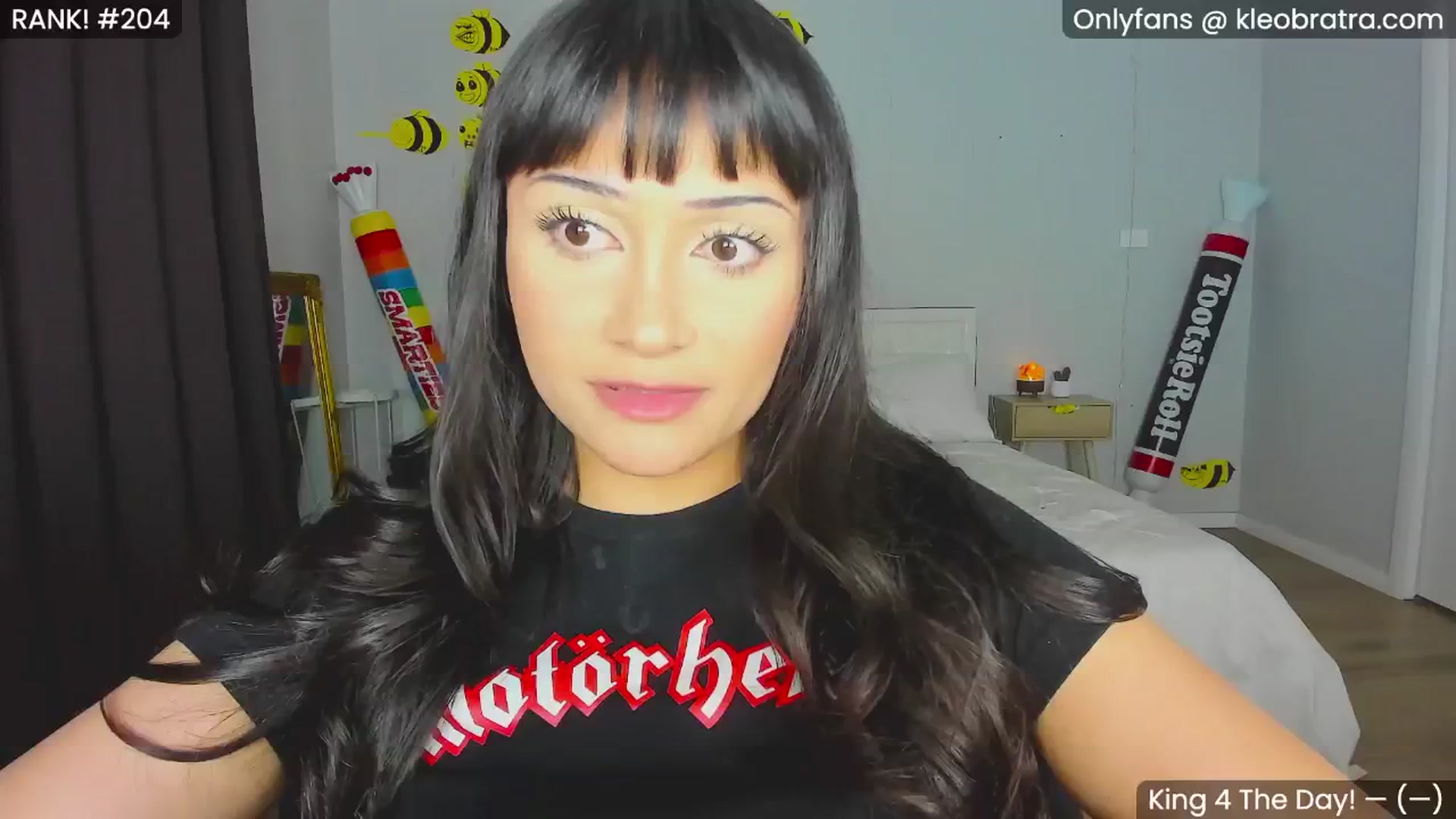 Gallery image thumbnail from KleoBratra's myfreecams stream on, 08/17/2024, 13:36 image 1 of 20