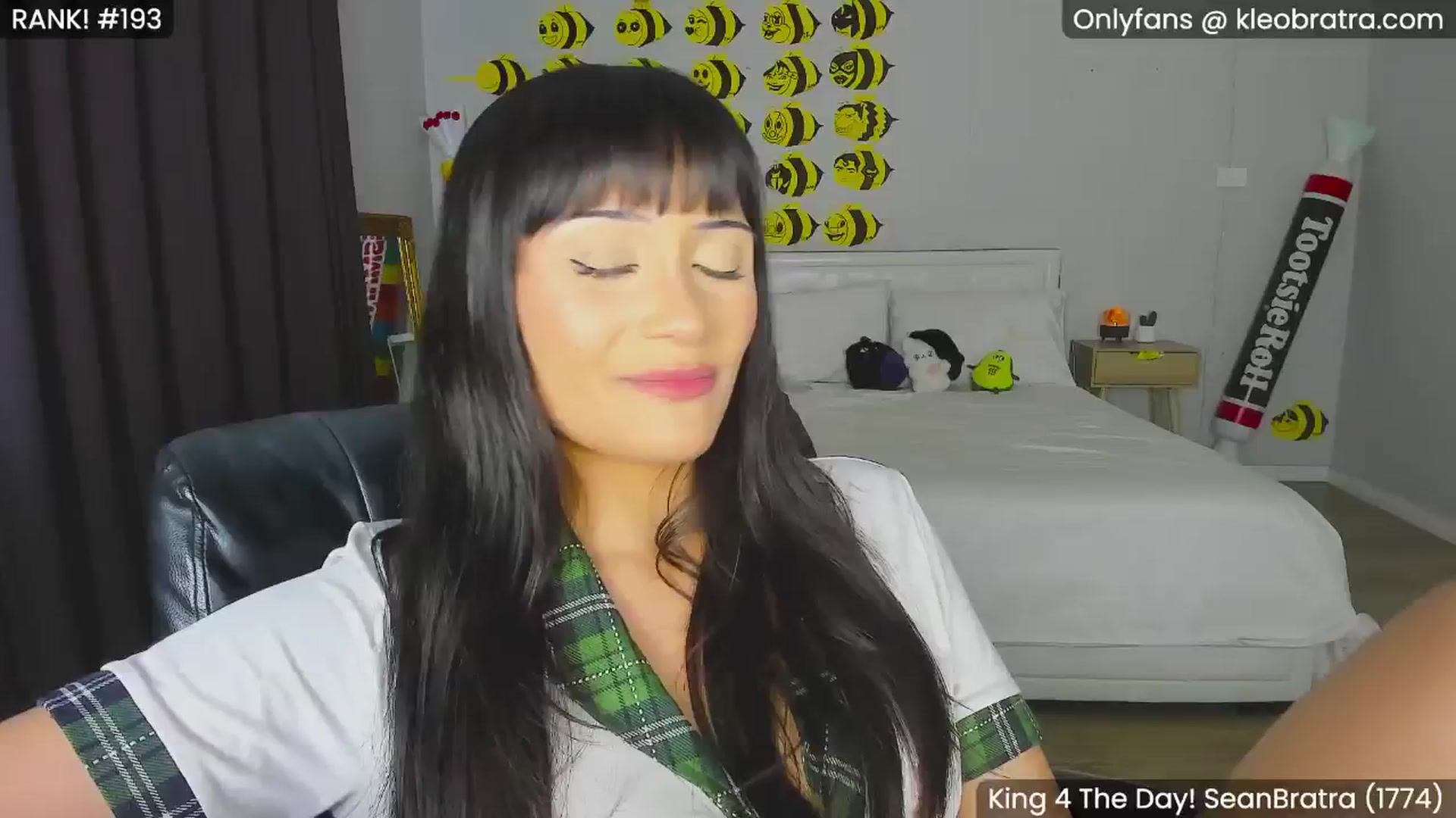 Gallery image thumbnail from KleoBratra's myfreecams stream on, 08/20/2024, 05:33 image 6 of 20