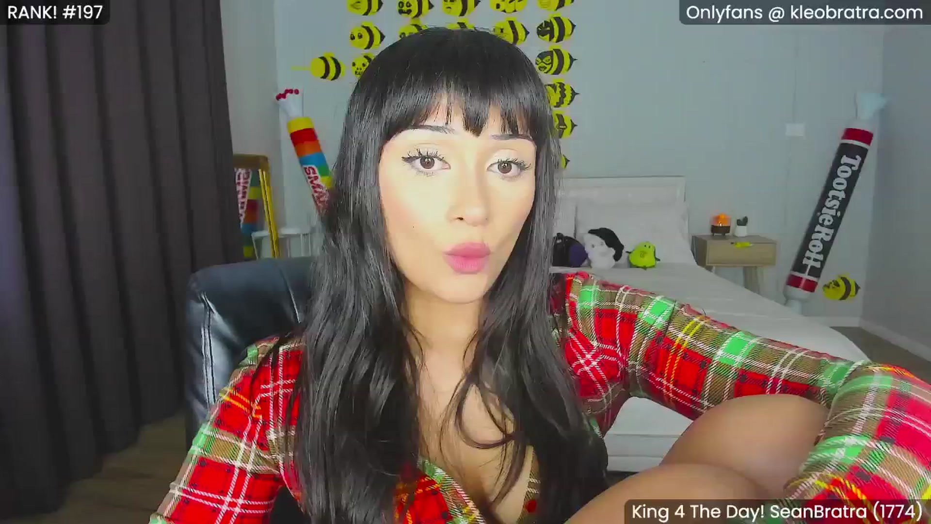 Gallery image thumbnail from KleoBratra's myfreecams stream on, 08/20/2024, 08:55 image 9 of 20
