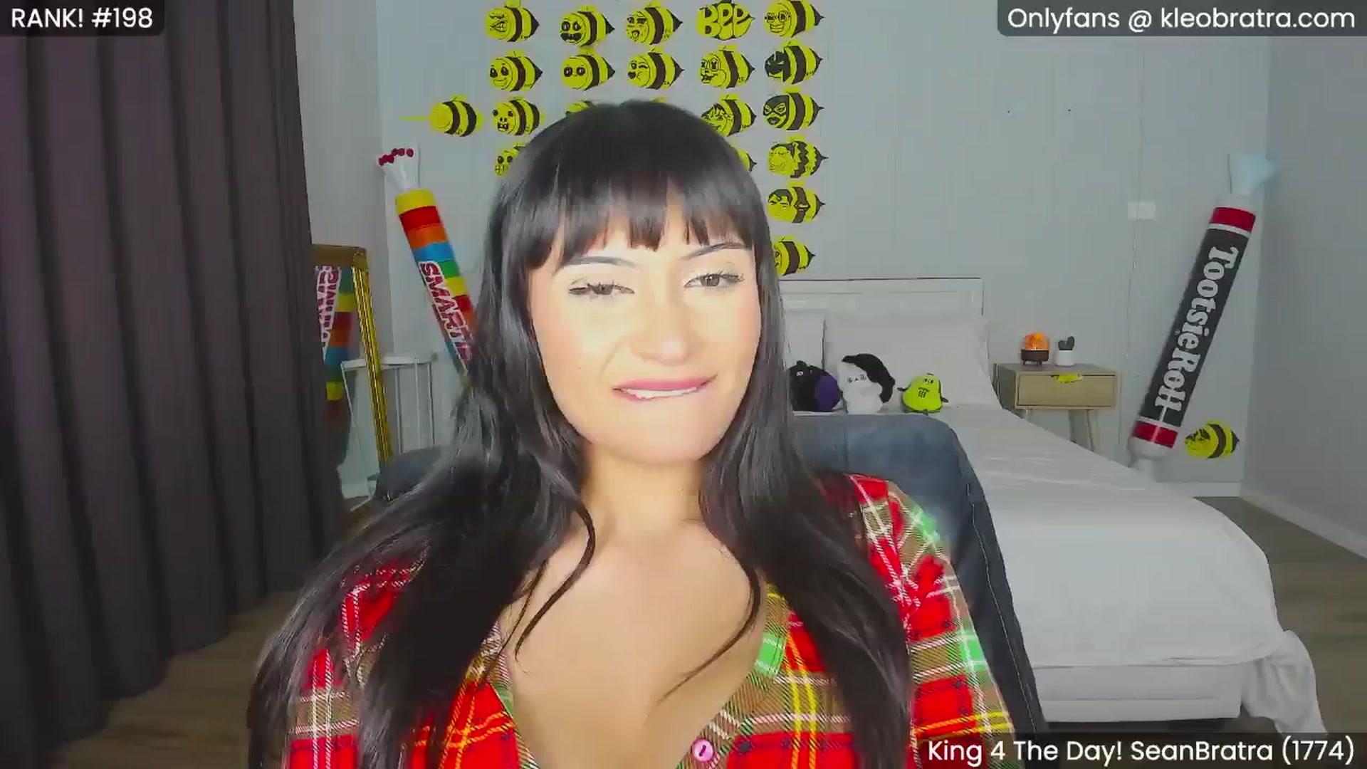 Gallery image thumbnail from KleoBratra's myfreecams stream on, 08/20/2024, 08:55 image 14 of 20