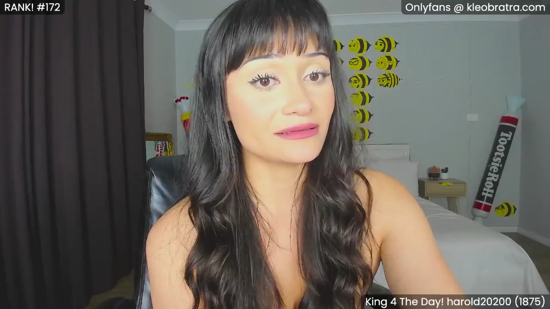 Gallery image thumbnail from KleoBratra's myfreecams stream on, 08/23/2024, 14:41 image 11 of 20
