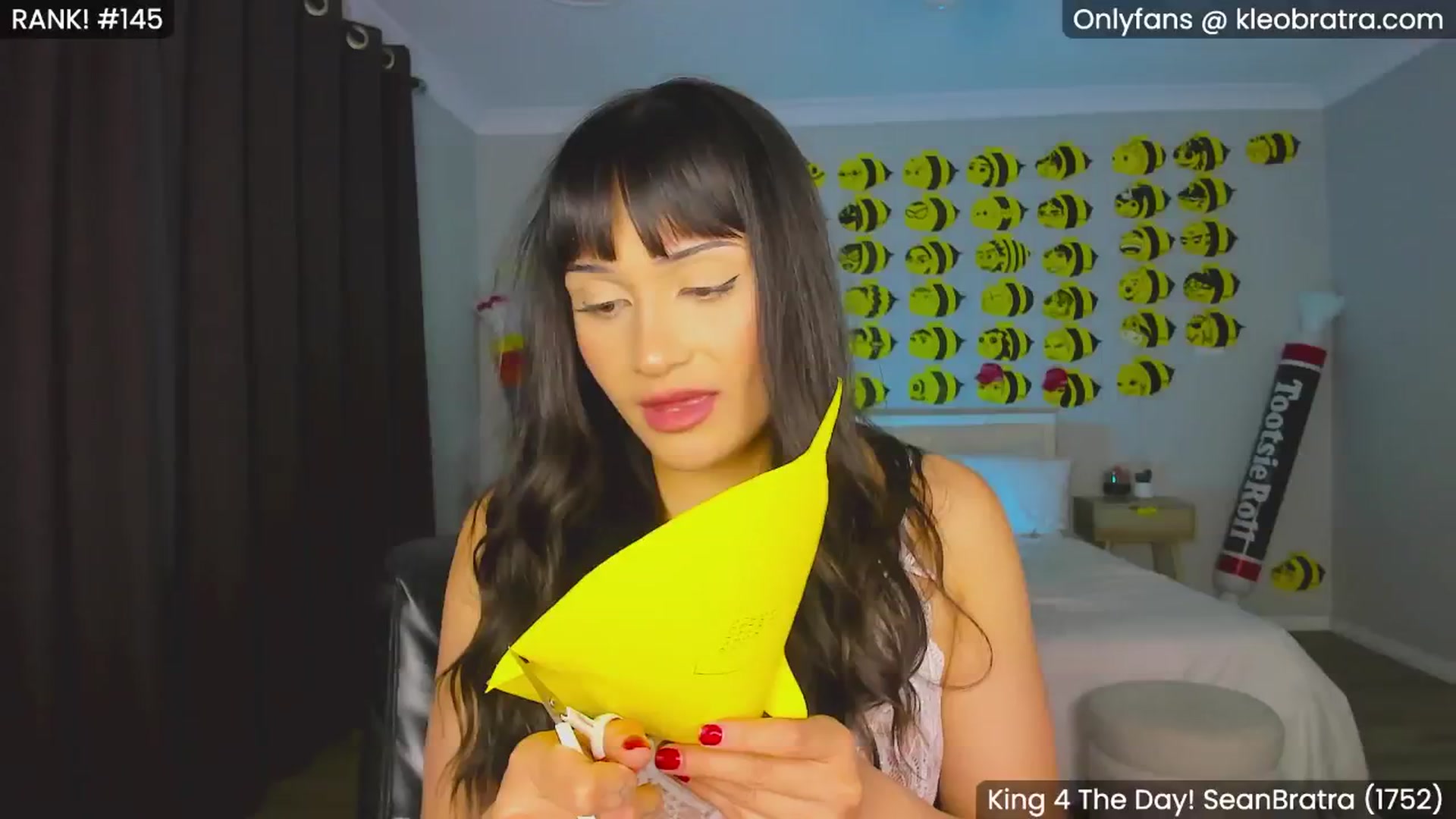 Gallery image thumbnail from KleoBratra's myfreecams stream on, 08/28/2024, 10:00 image 1 of 20