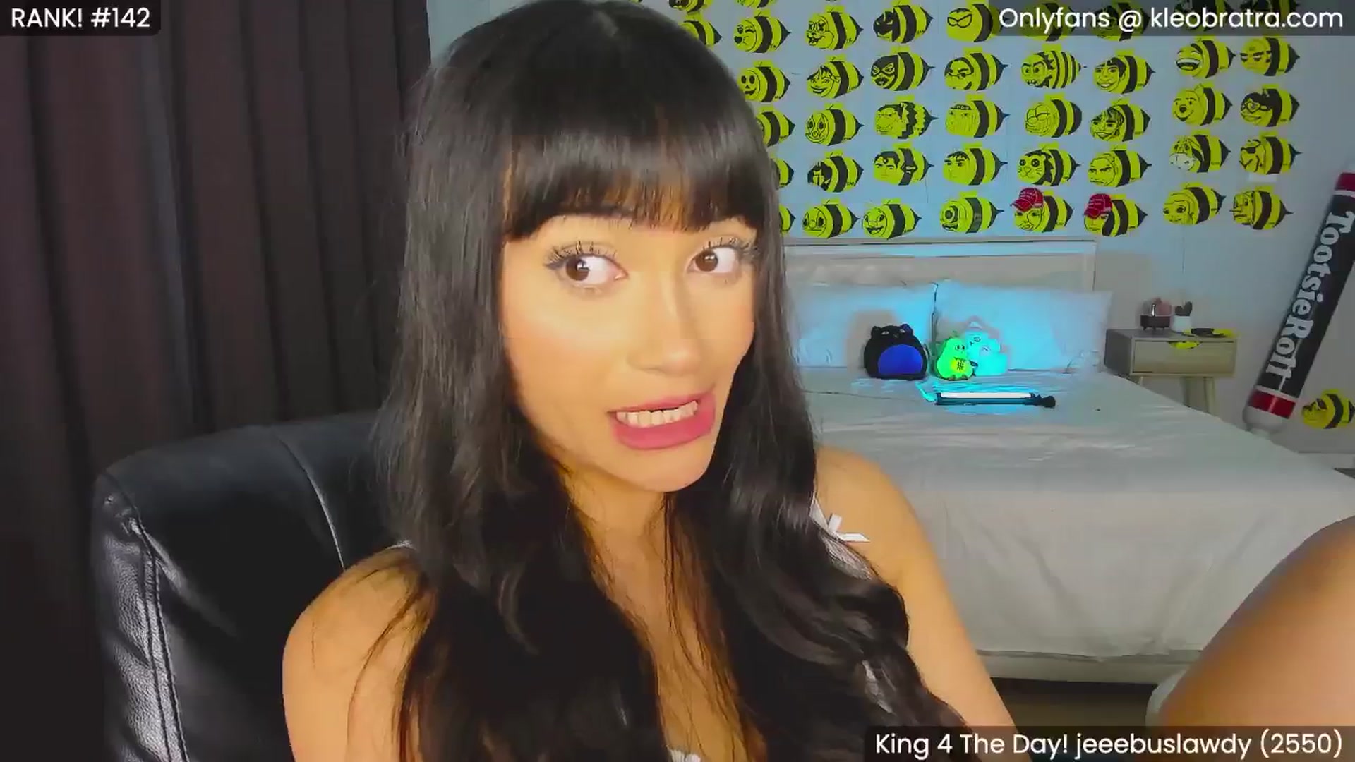 Gallery image thumbnail from KleoBratra's myfreecams stream on, 08/28/2024, 10:00 image 17 of 20