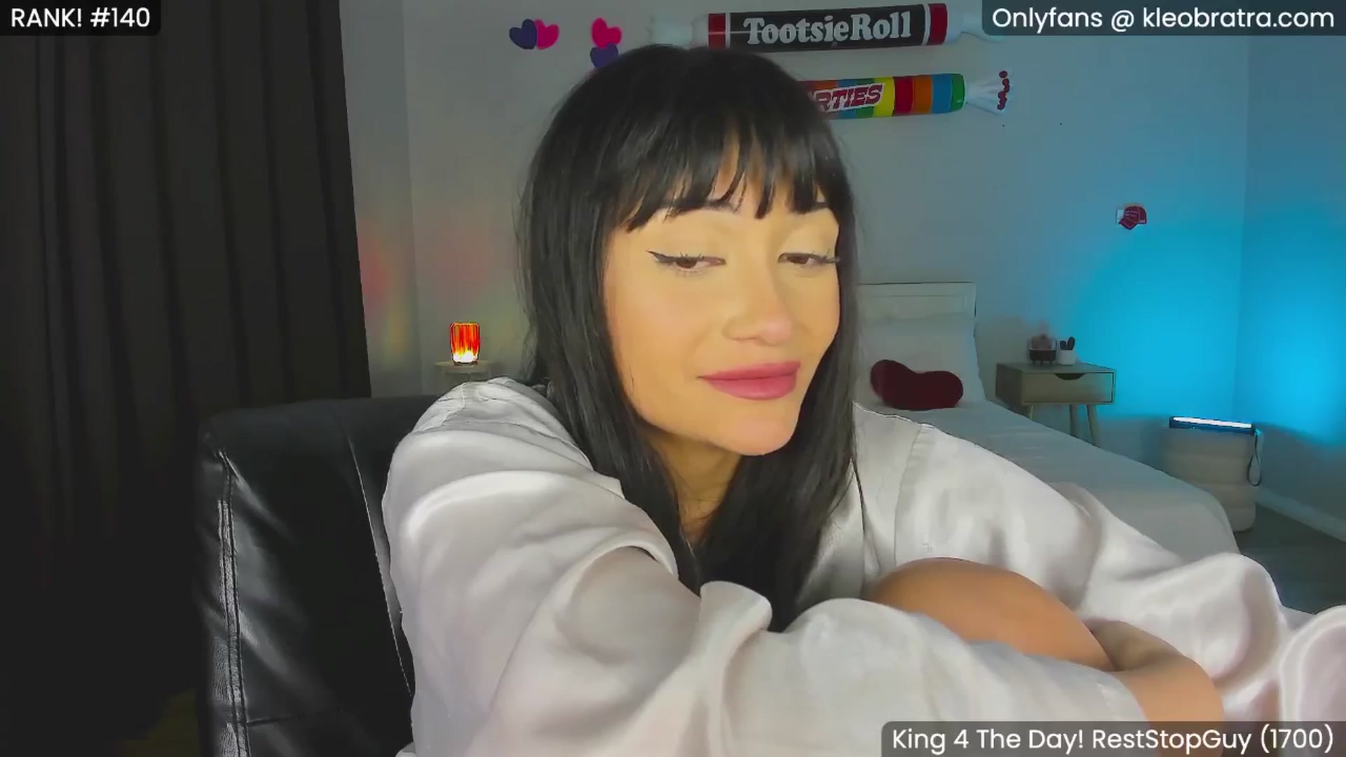 Gallery image thumbnail from KleoBratra's myfreecams stream on, 08/30/2024, 15:43 image 18 of 20