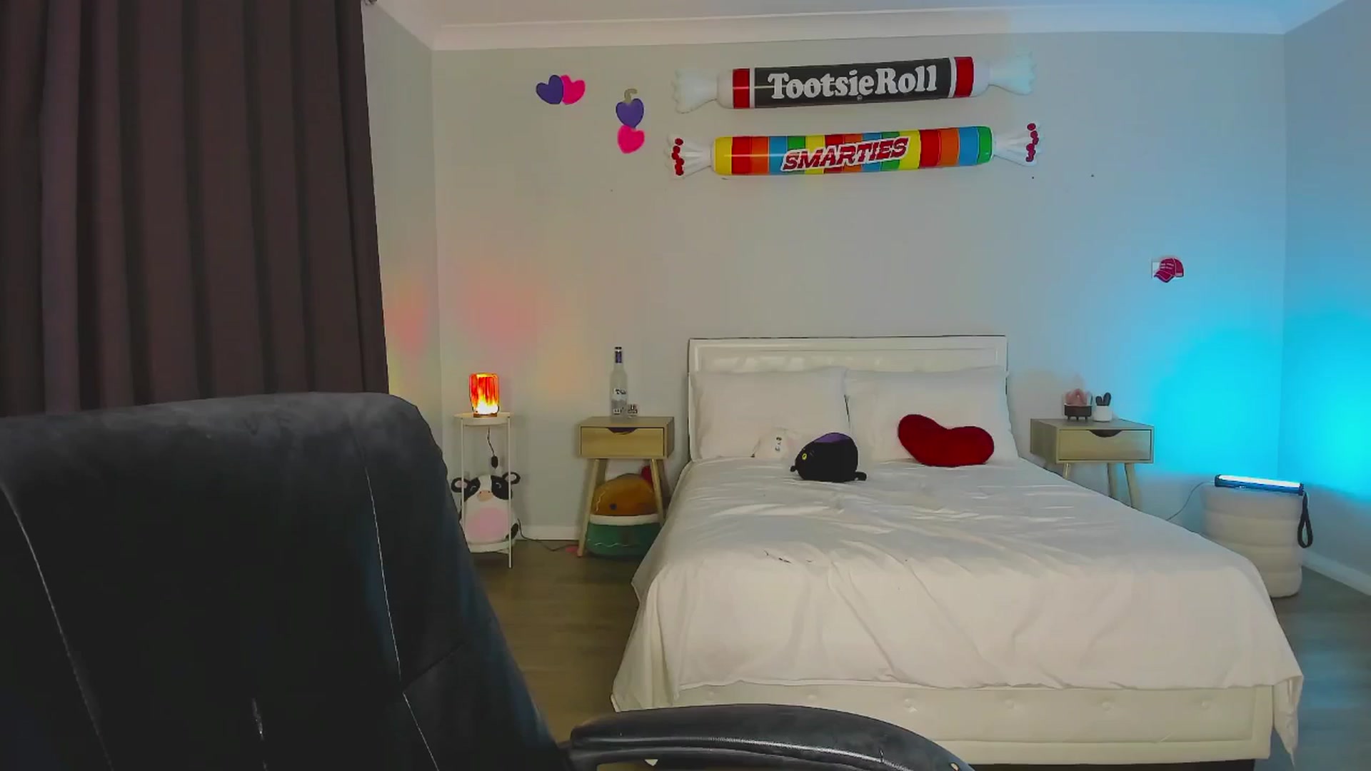 Gallery image thumbnail from KleoBratra's myfreecams stream on, 08/31/2024, 13:10 image 15 of 20