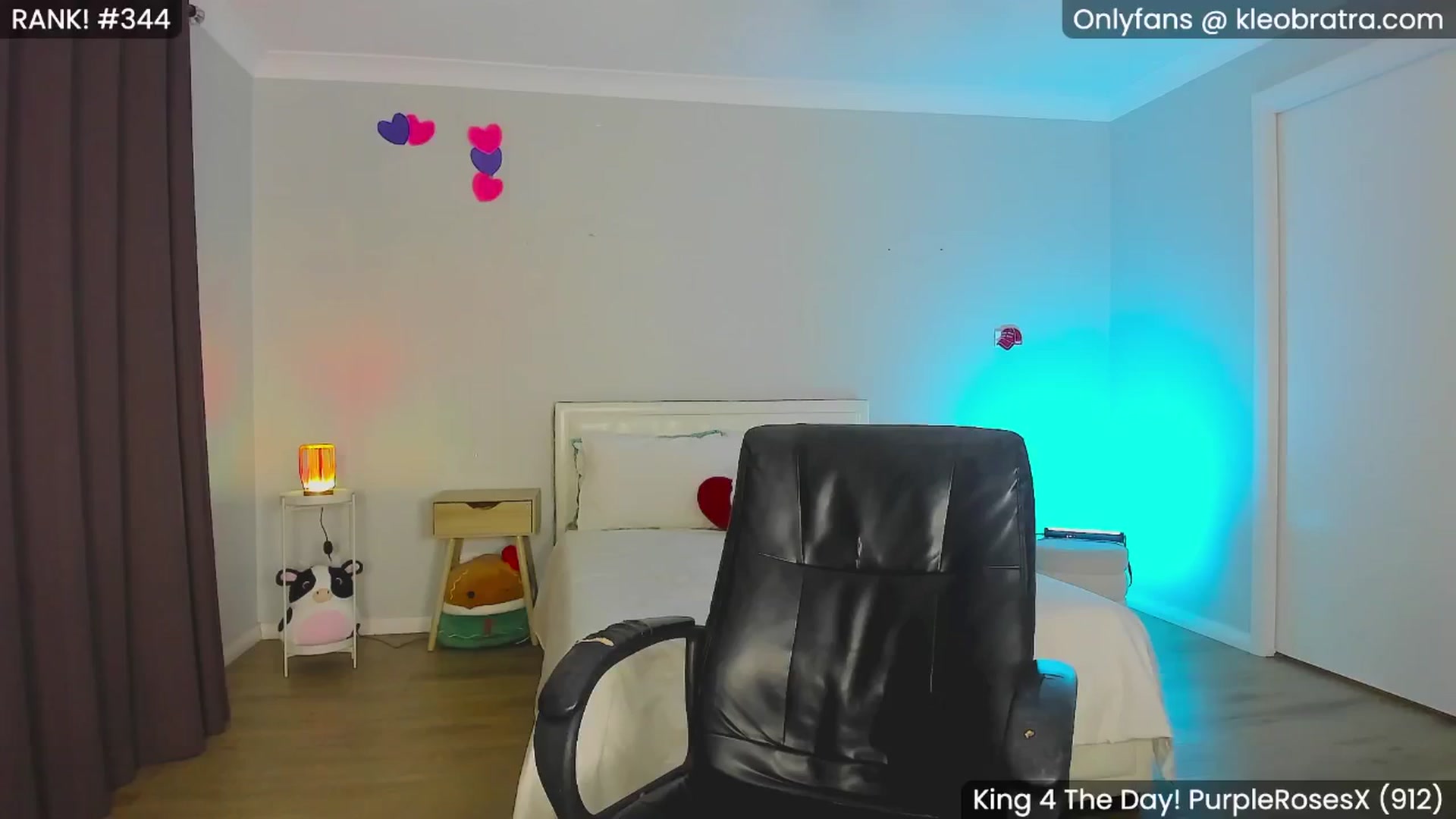 Gallery image thumbnail from KleoBratra's myfreecams stream on, 09/10/2024, 09:37 image 19 of 20