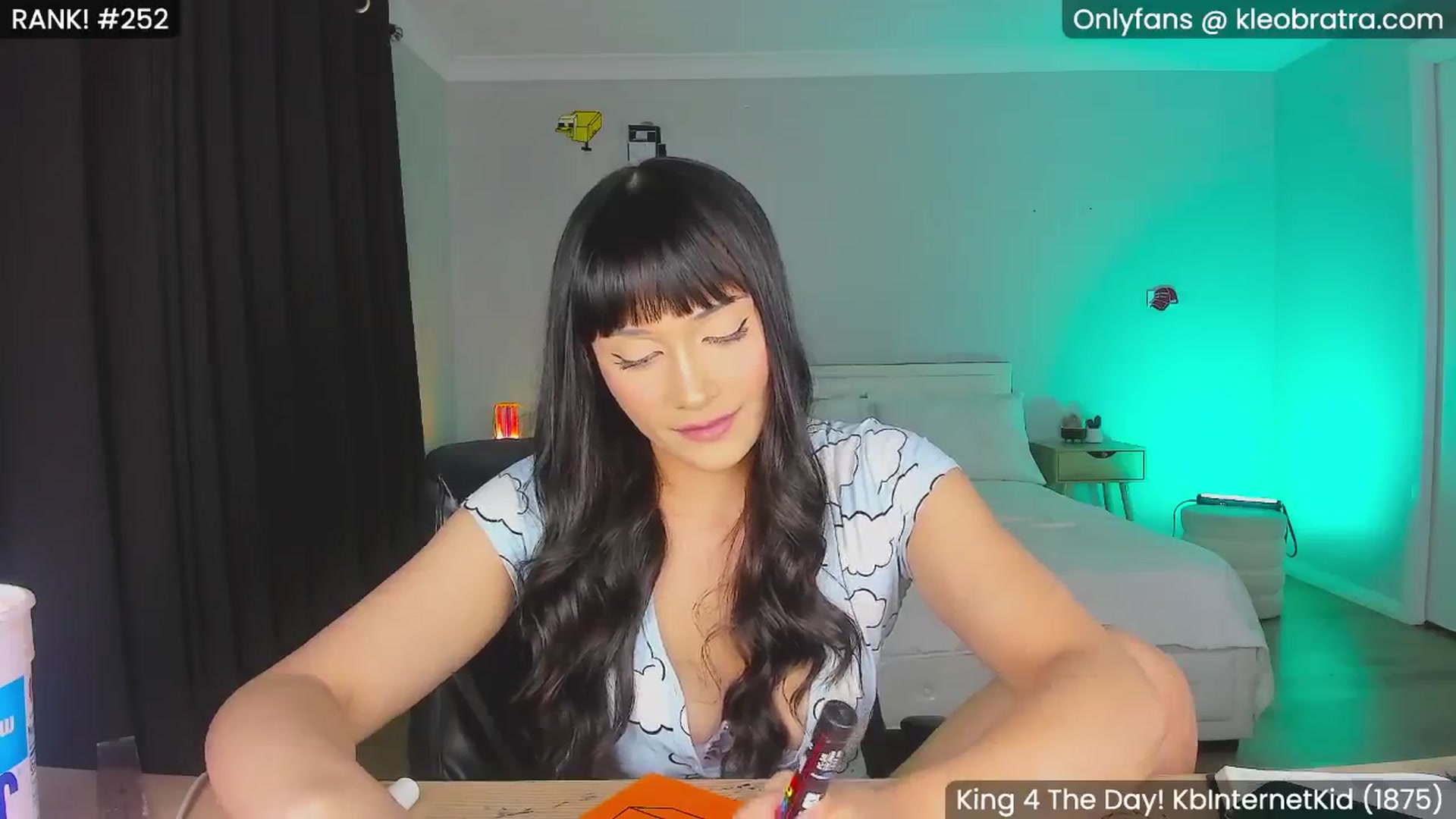 Gallery image thumbnail from KleoBratra's myfreecams stream on, 09/13/2024, 13:07 image 11 of 20