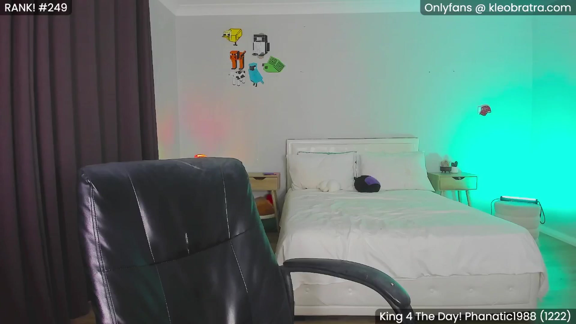 Gallery image thumbnail from KleoBratra's myfreecams stream on, 09/15/2024, 06:31 image 18 of 20