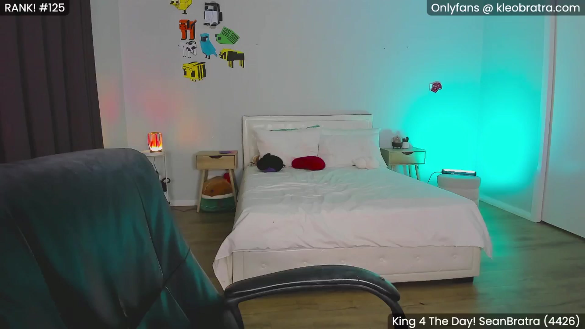 Gallery image thumbnail from KleoBratra's myfreecams stream on, 09/20/2024, 14:02 image 13 of 20