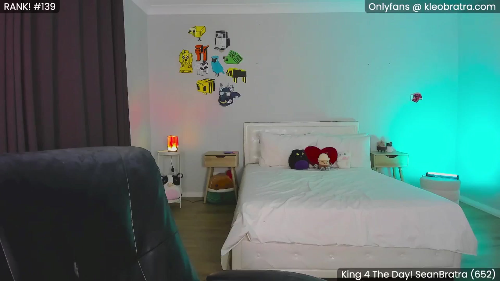 Gallery image thumbnail from KleoBratra's myfreecams stream on, 09/22/2024, 07:32 image 16 of 20