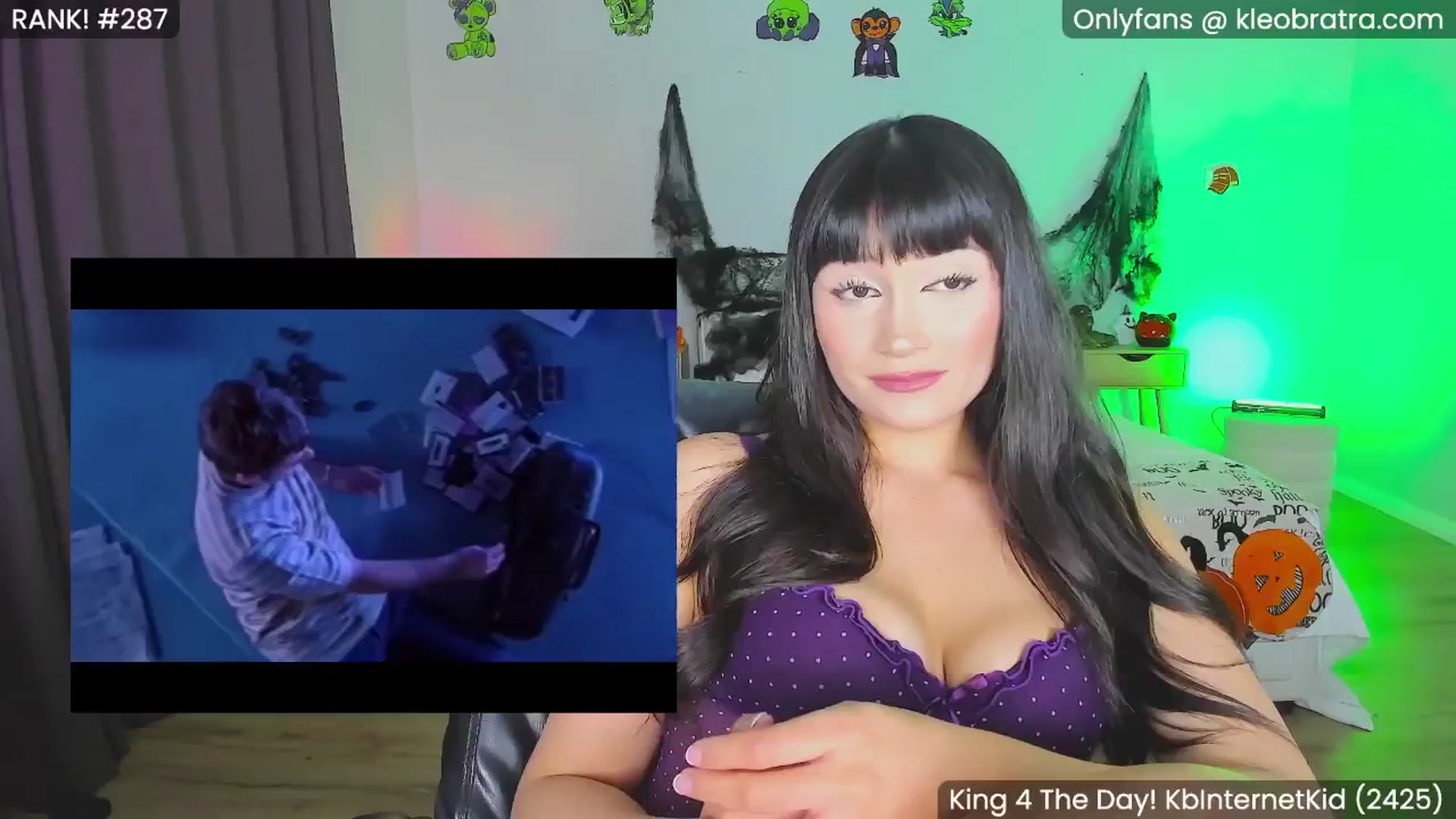 Gallery image thumbnail from KleoBratra's myfreecams stream on, 10/02/2024, 10:35 image 7 of 20