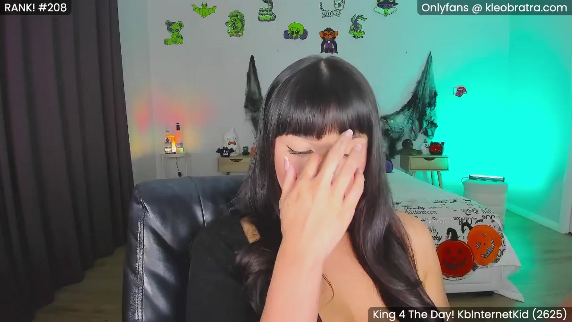 Gallery image thumbnail from KleoBratra's myfreecams stream on, 10/02/2024, 11:53 image 18 of 20