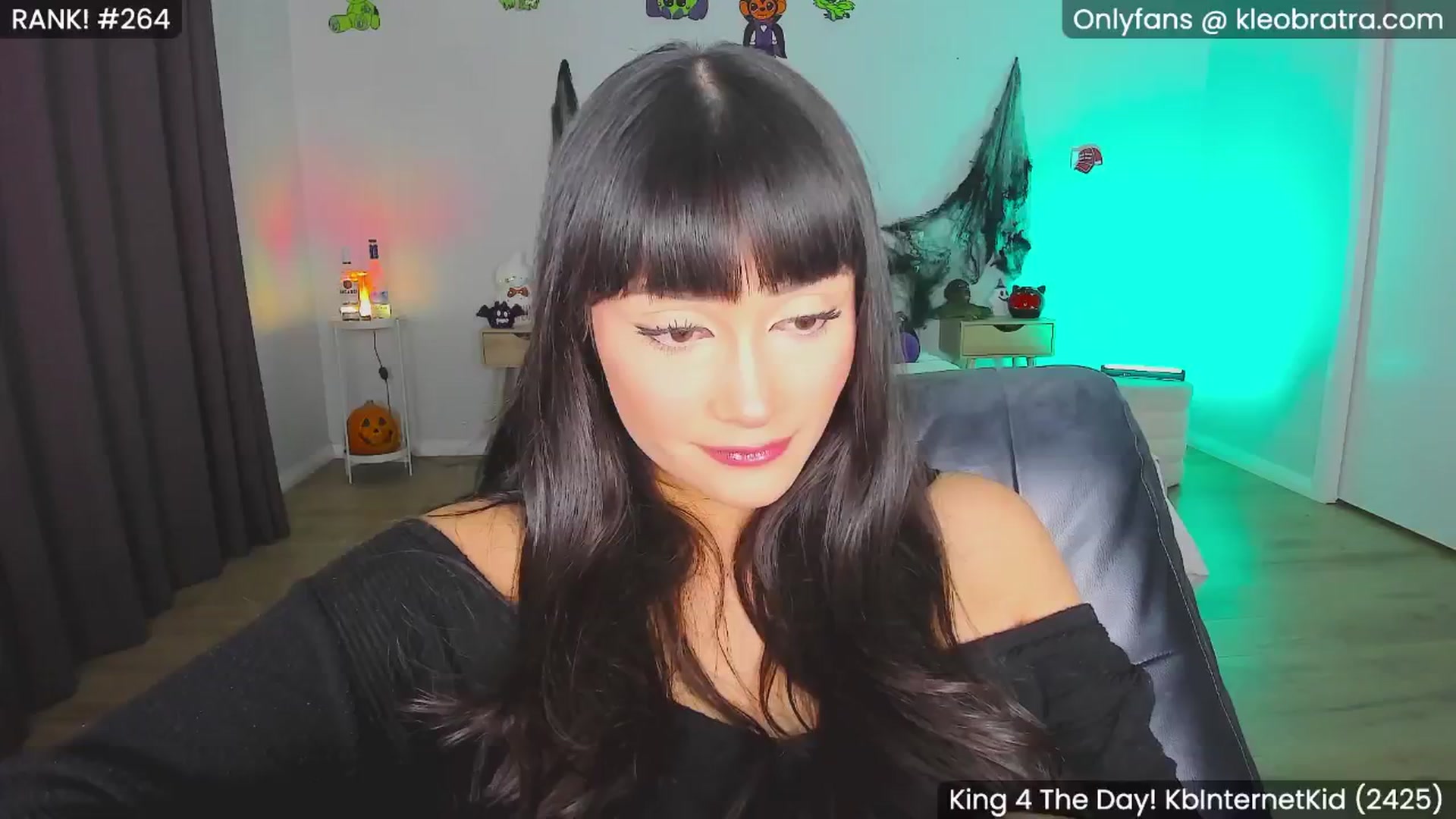 Gallery image thumbnail from KleoBratra's myfreecams stream on, 10/02/2024, 11:53 image 11 of 20