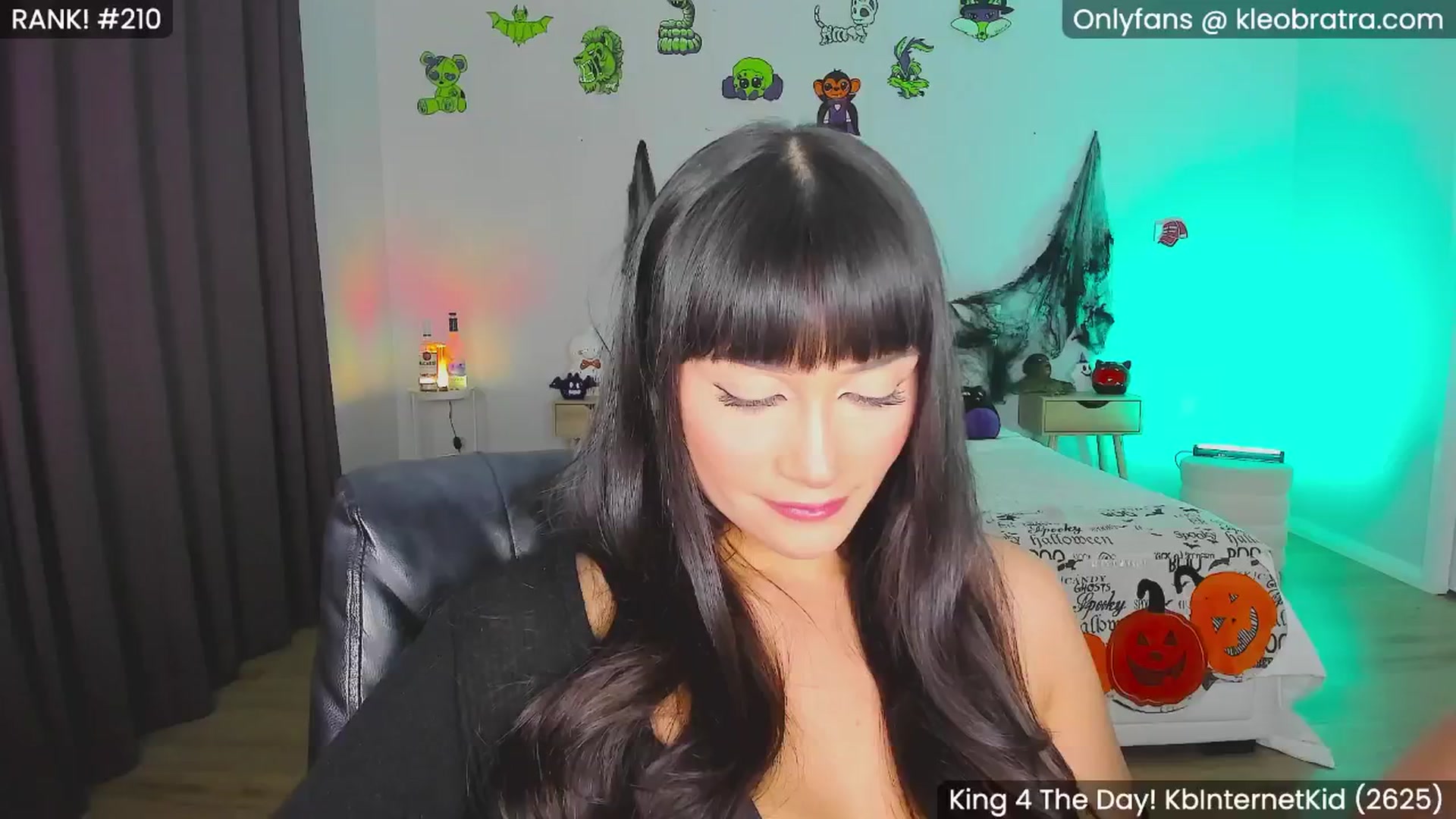 Gallery image thumbnail from KleoBratra's myfreecams stream on, 10/02/2024, 11:53 image 17 of 20