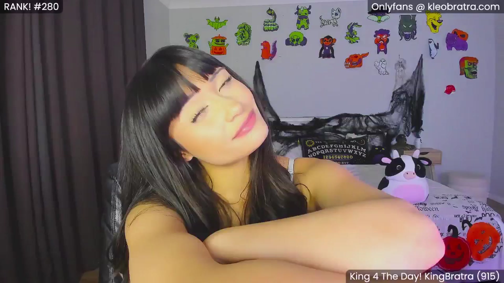 Gallery image thumbnail from KleoBratra's myfreecams stream on, 10/08/2024, 15:05 image 19 of 20
