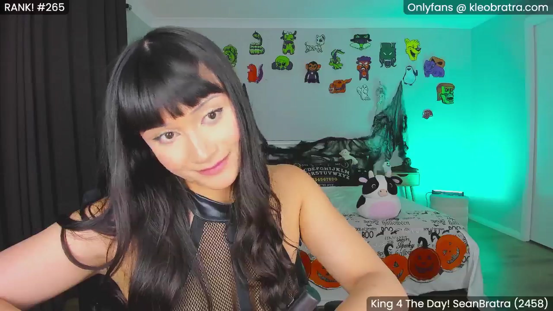 Gallery image thumbnail from KleoBratra's myfreecams stream on, 10/09/2024, 17:27 image 10 of 20