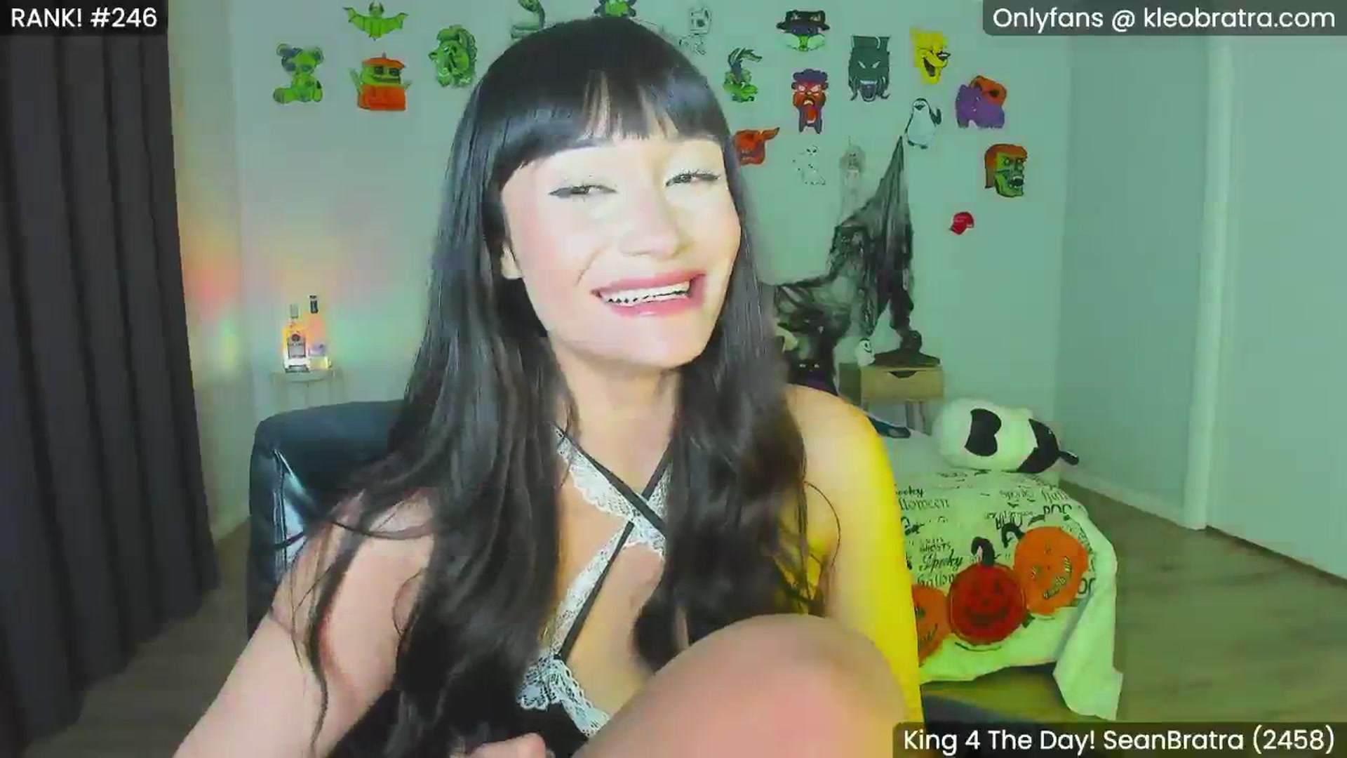 Gallery image thumbnail from KleoBratra's myfreecams stream on, 10/09/2024, 17:27 image 15 of 20