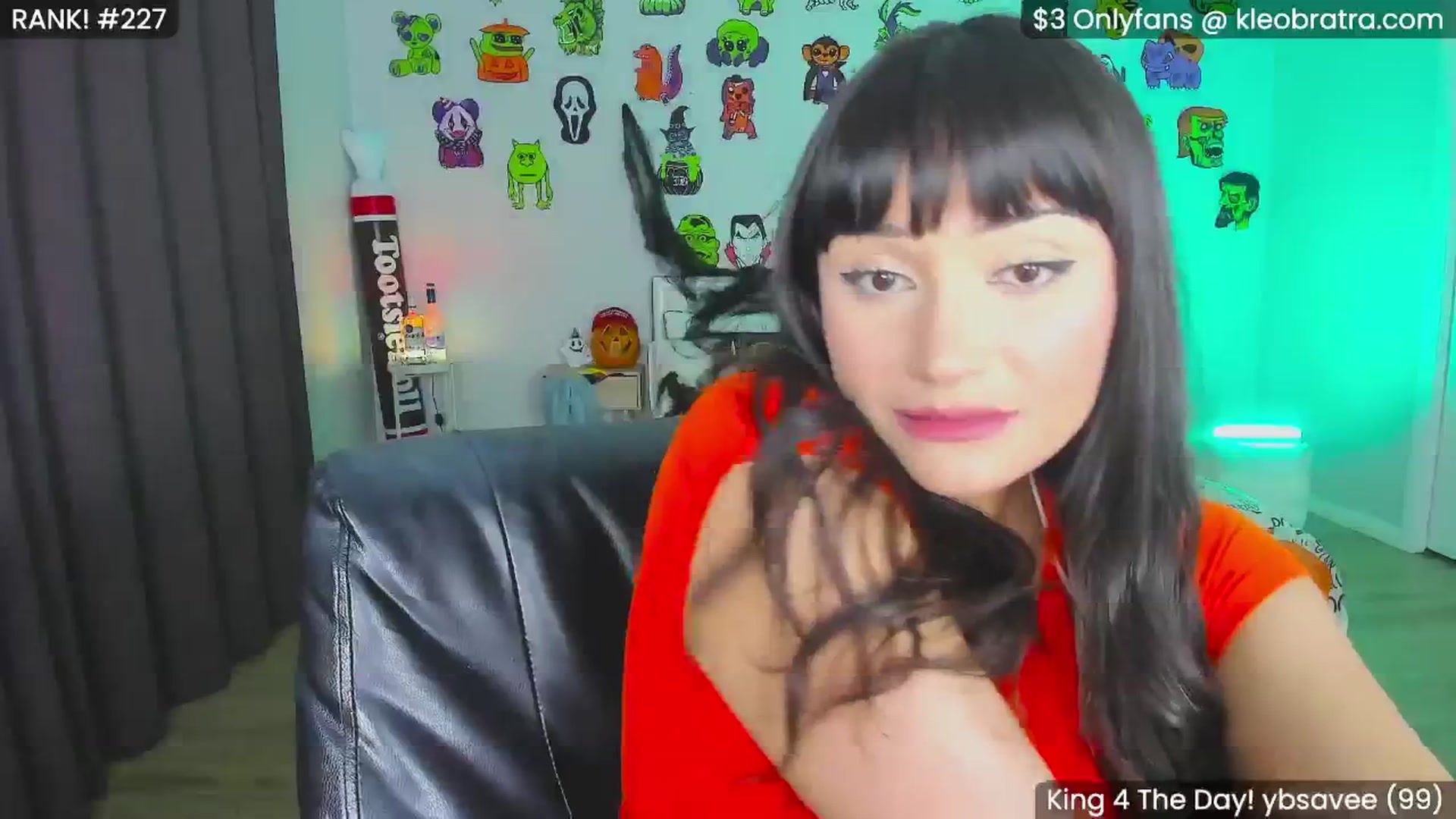 Gallery image thumbnail from KleoBratra's myfreecams stream on, 10/14/2024, 08:21 image 12 of 20