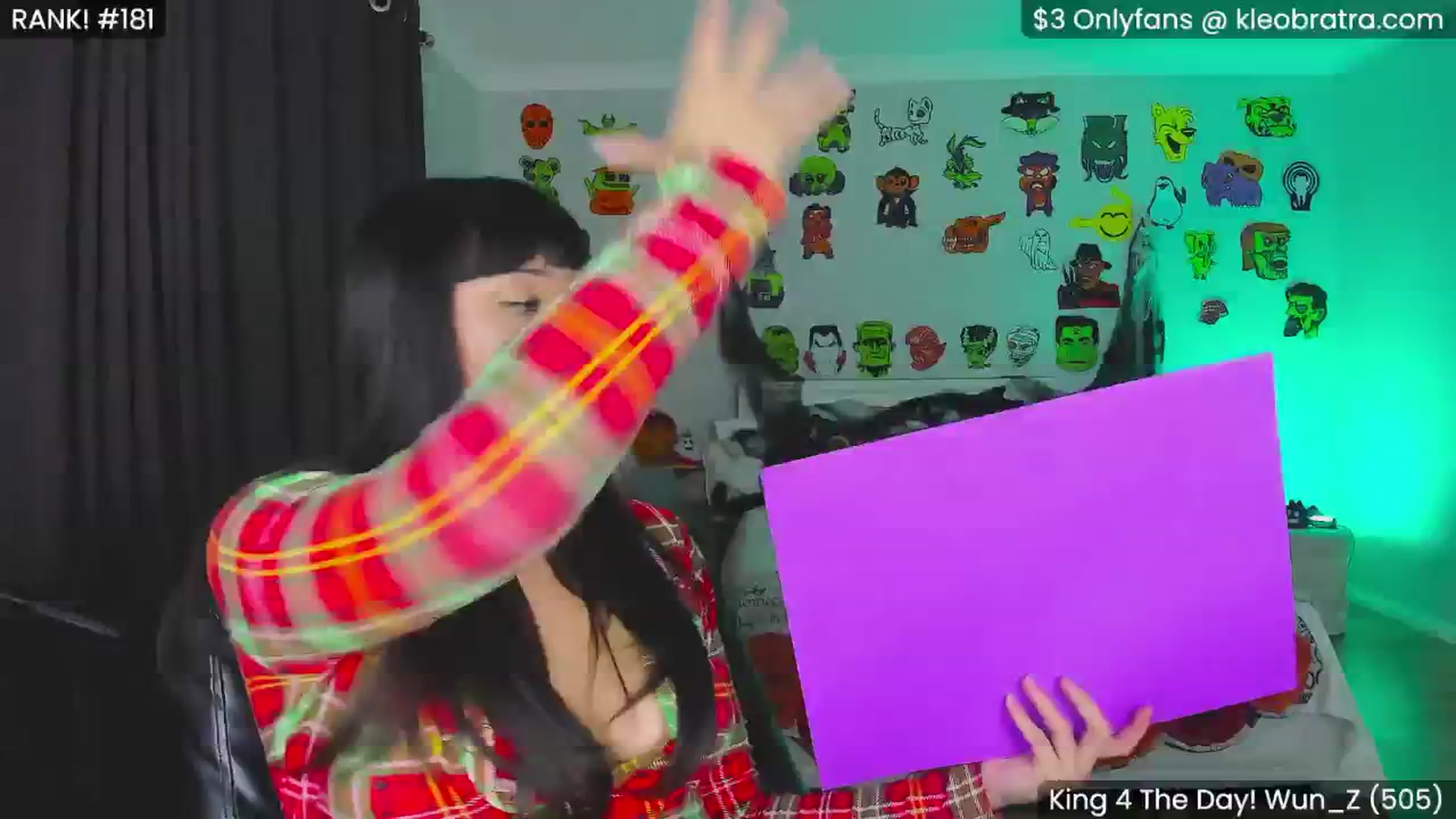 Gallery image thumbnail from KleoBratra's myfreecams stream on, 10/17/2024, 10:08 image 1 of 20