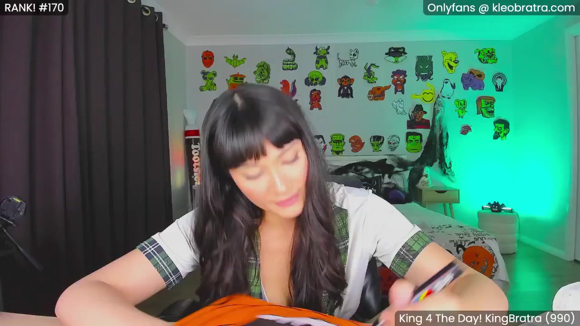 Gallery image thumbnail from KleoBratra's myfreecams stream on, 10/19/2024, 07:59 image 10 of 20