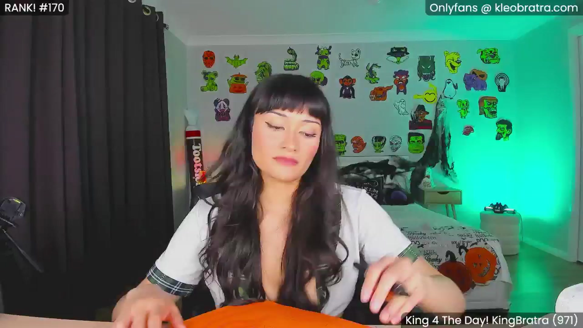 Gallery image thumbnail from KleoBratra's myfreecams stream on, 10/19/2024, 07:59 image 1 of 20