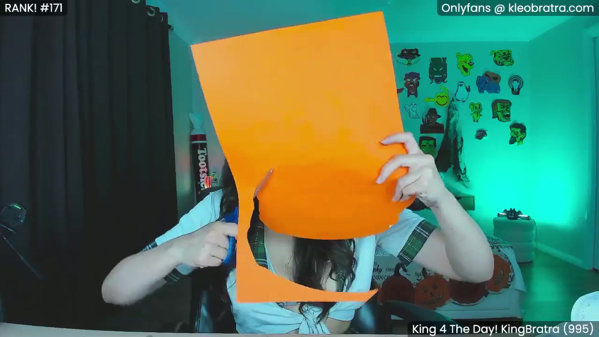 Gallery image thumbnail from KleoBratra's myfreecams stream on, 10/19/2024, 07:59 image 14 of 20
