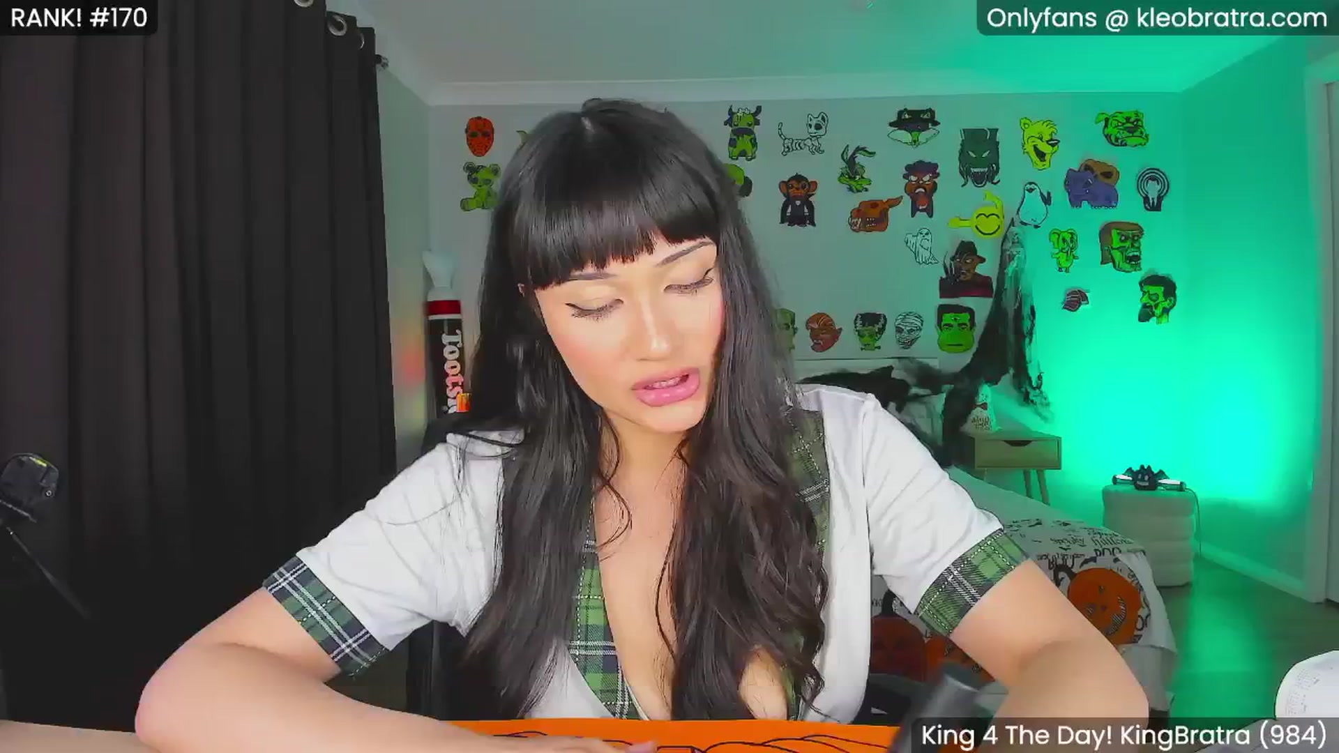 Gallery image thumbnail from KleoBratra's myfreecams stream on, 10/19/2024, 07:59 image 7 of 20