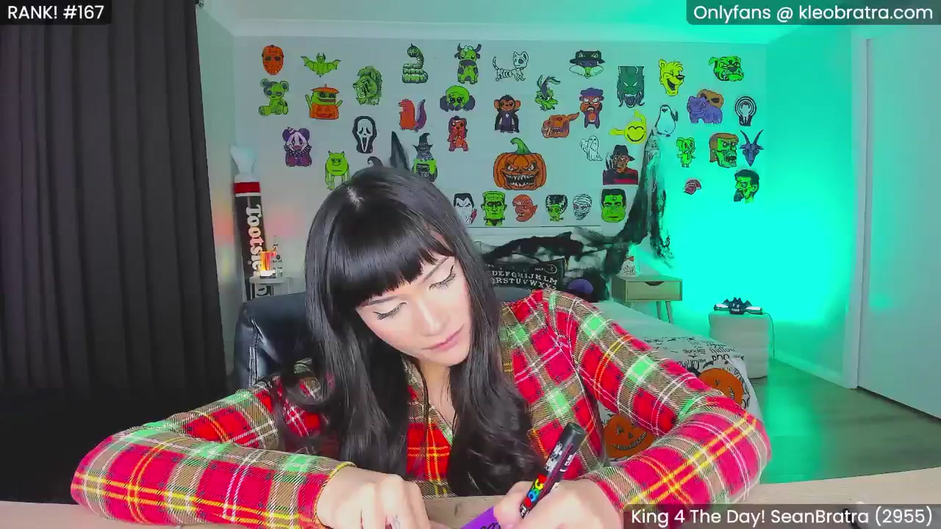 Gallery image thumbnail from KleoBratra's myfreecams stream on, 10/20/2024, 09:57 image 9 of 20