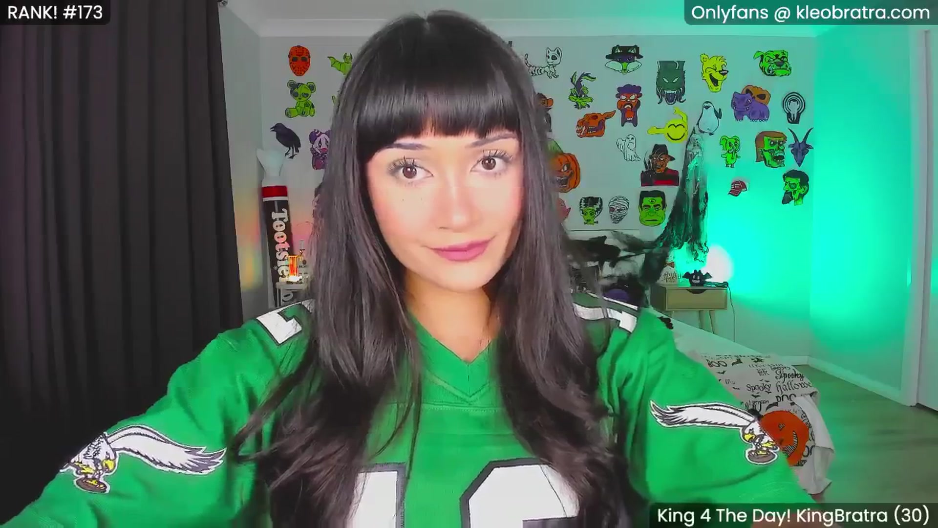Gallery image thumbnail from KleoBratra's myfreecams stream on, 10/21/2024, 03:36 image 8 of 20