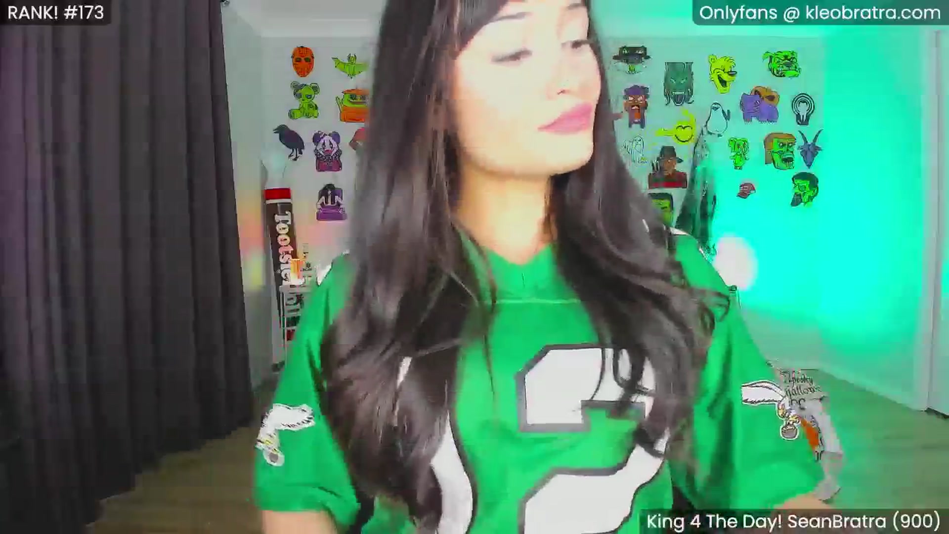 Gallery image thumbnail from KleoBratra's myfreecams stream on, 10/21/2024, 03:36 image 9 of 20