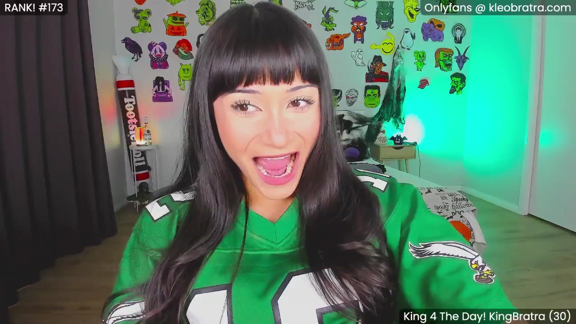 Gallery image thumbnail from KleoBratra's myfreecams stream on, 10/21/2024, 03:36 image 1 of 20