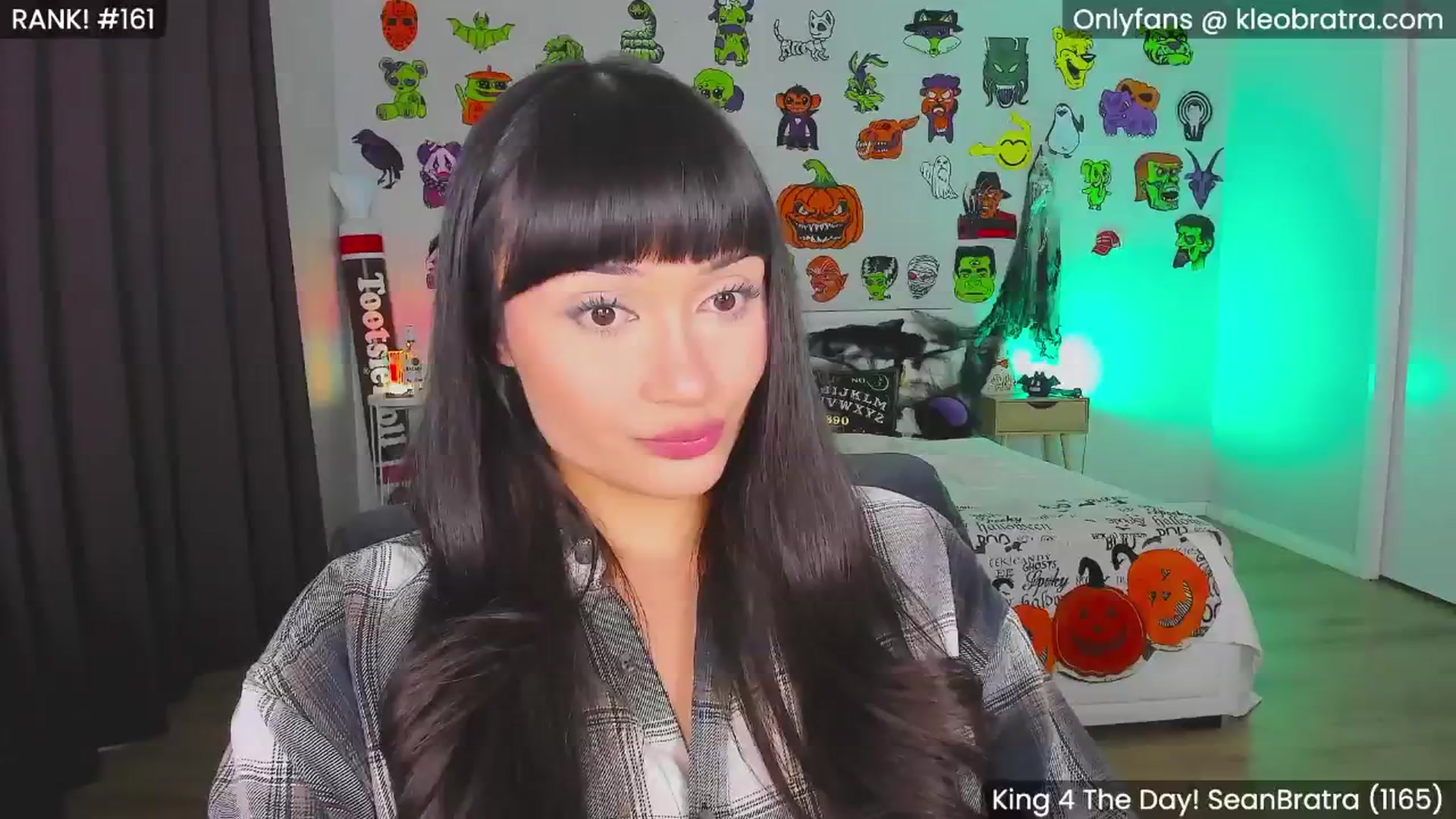 Gallery image thumbnail from KleoBratra's myfreecams stream on, 10/21/2024, 07:41 image 1 of 20