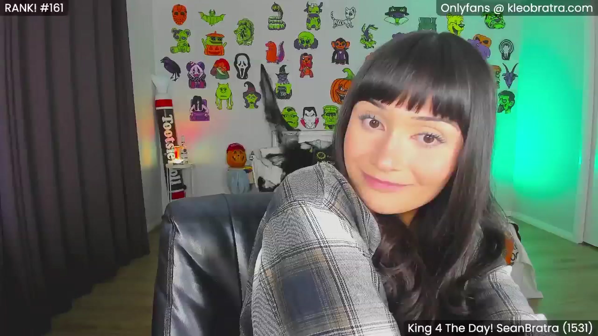 Gallery image thumbnail from KleoBratra's myfreecams stream on, 10/21/2024, 12:40 image 2 of 20