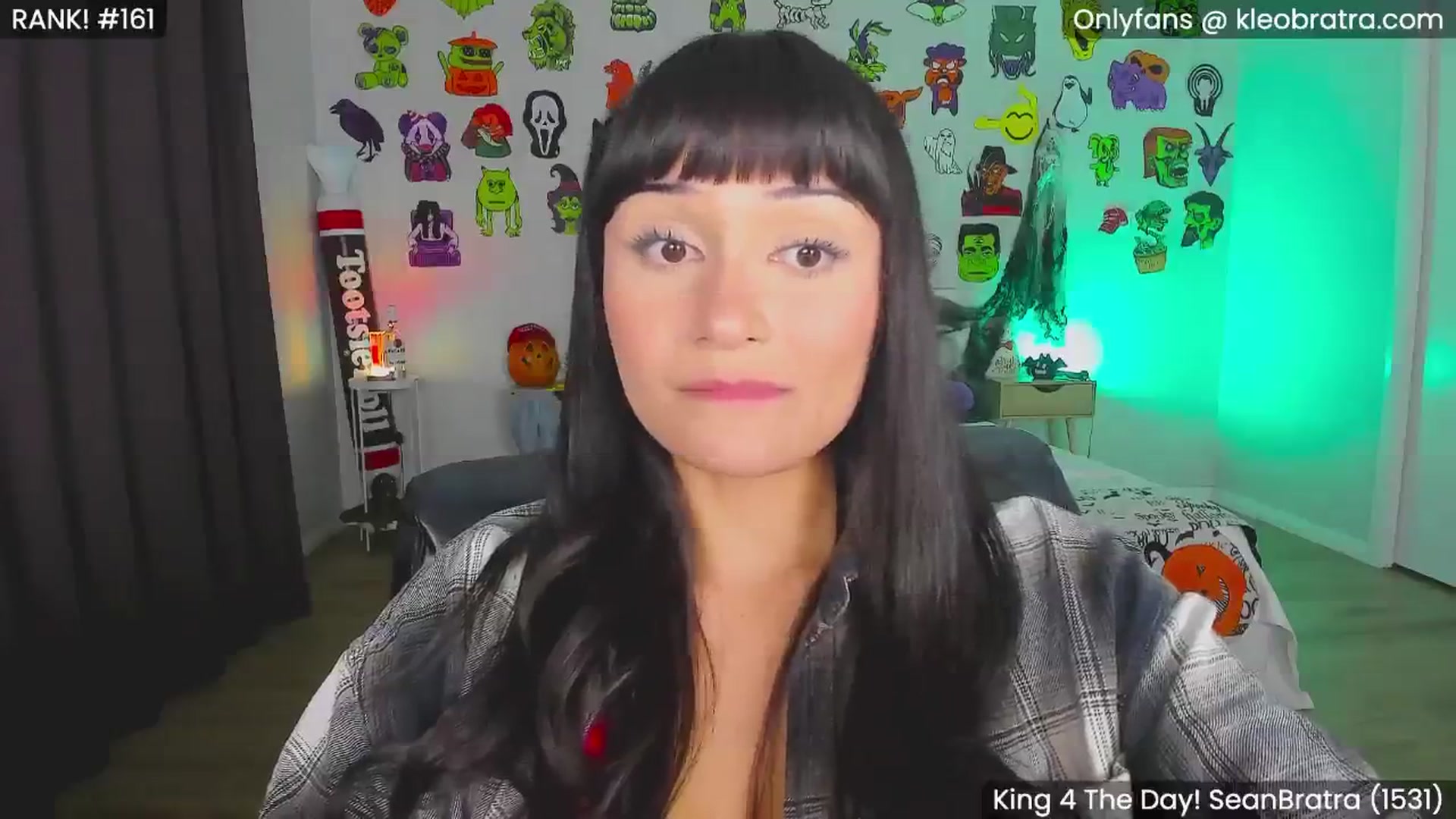 Gallery image thumbnail from KleoBratra's myfreecams stream on, 10/21/2024, 12:40 image 16 of 20