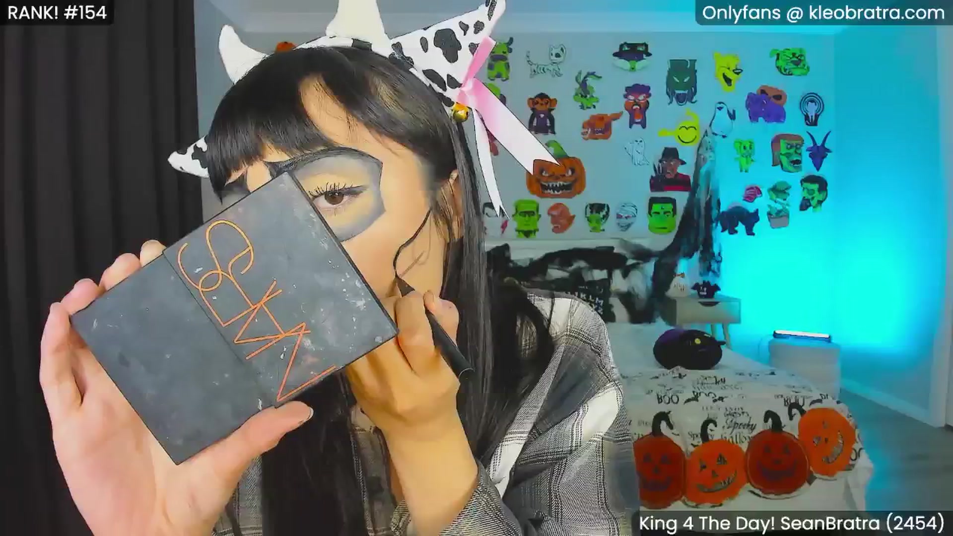 Gallery image thumbnail from KleoBratra's myfreecams stream on, 10/24/2024, 13:24 image 5 of 20