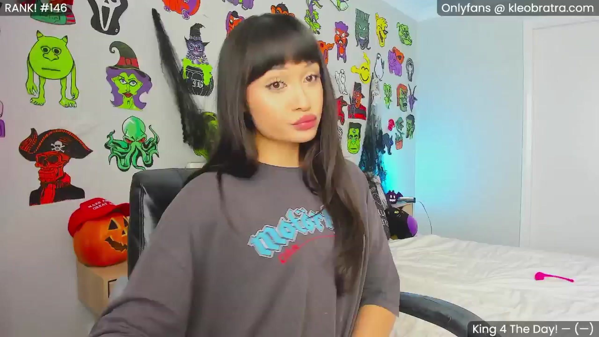 Gallery image thumbnail from KleoBratra's myfreecams stream on, 10/25/2024, 03:14 image 4 of 20