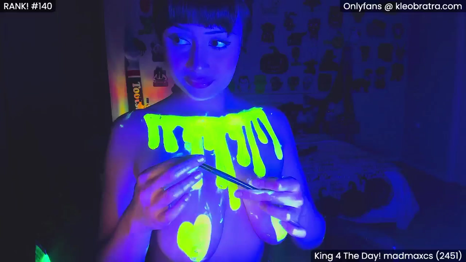 Gallery image thumbnail from KleoBratra's myfreecams stream on, 10/26/2024, 08:50 image 9 of 20