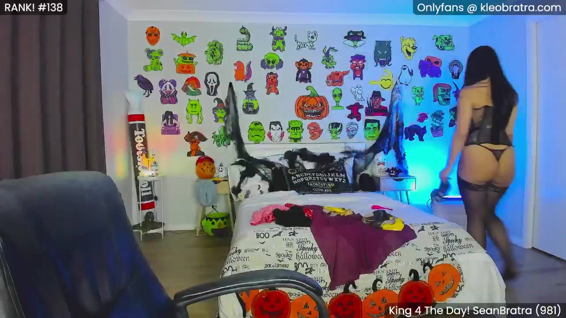 Gallery image thumbnail from KleoBratra's myfreecams stream on, 10/27/2024, 06:38 image 5 of 20