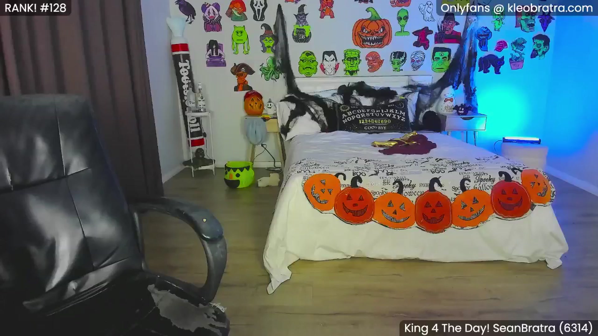 Gallery image thumbnail from KleoBratra's myfreecams stream on, 10/27/2024, 10:03 image 11 of 20
