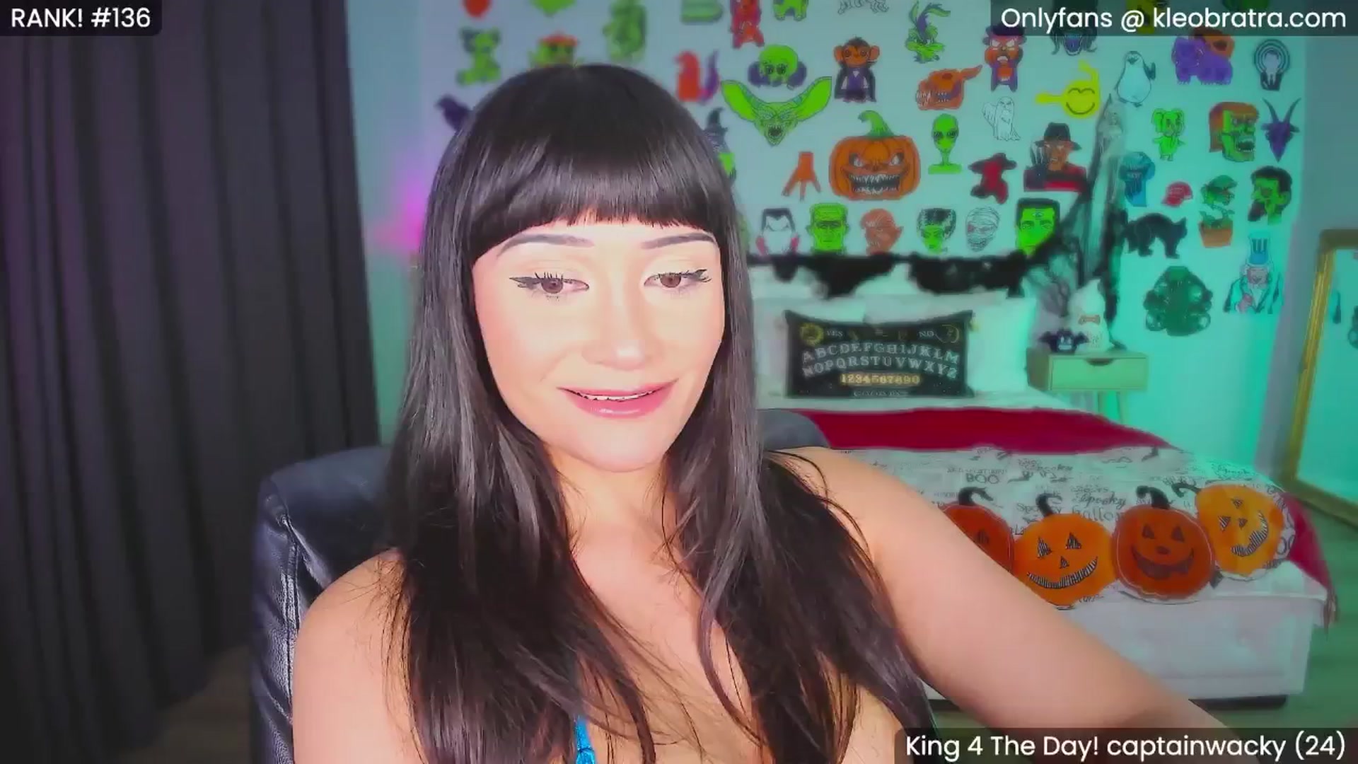 Gallery image thumbnail from KleoBratra's myfreecams stream on, 10/31/2024, 14:23 image 10 of 20