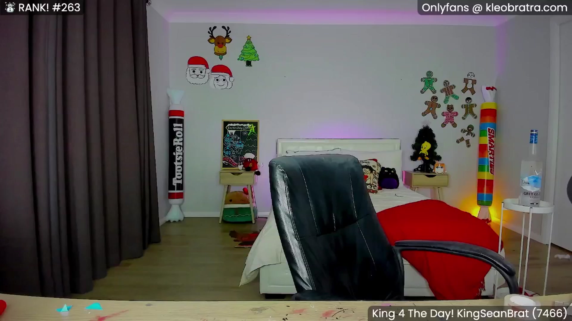 Gallery image thumbnail from KleoBratra's myfreecams stream on, 12/03/2024, 07:25 image 15 of 20