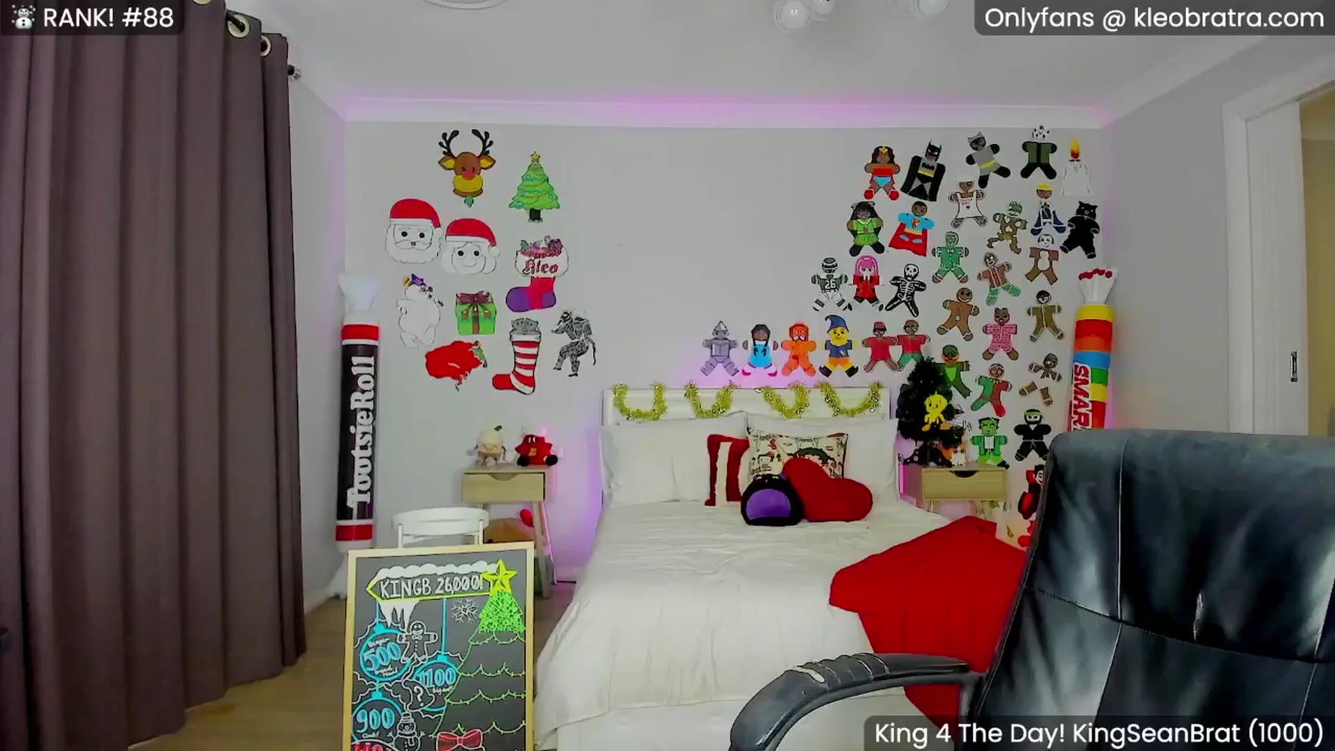 Gallery image thumbnail from KleoBratra's myfreecams stream on, 12/10/2024, 09:39 image 1 of 20
