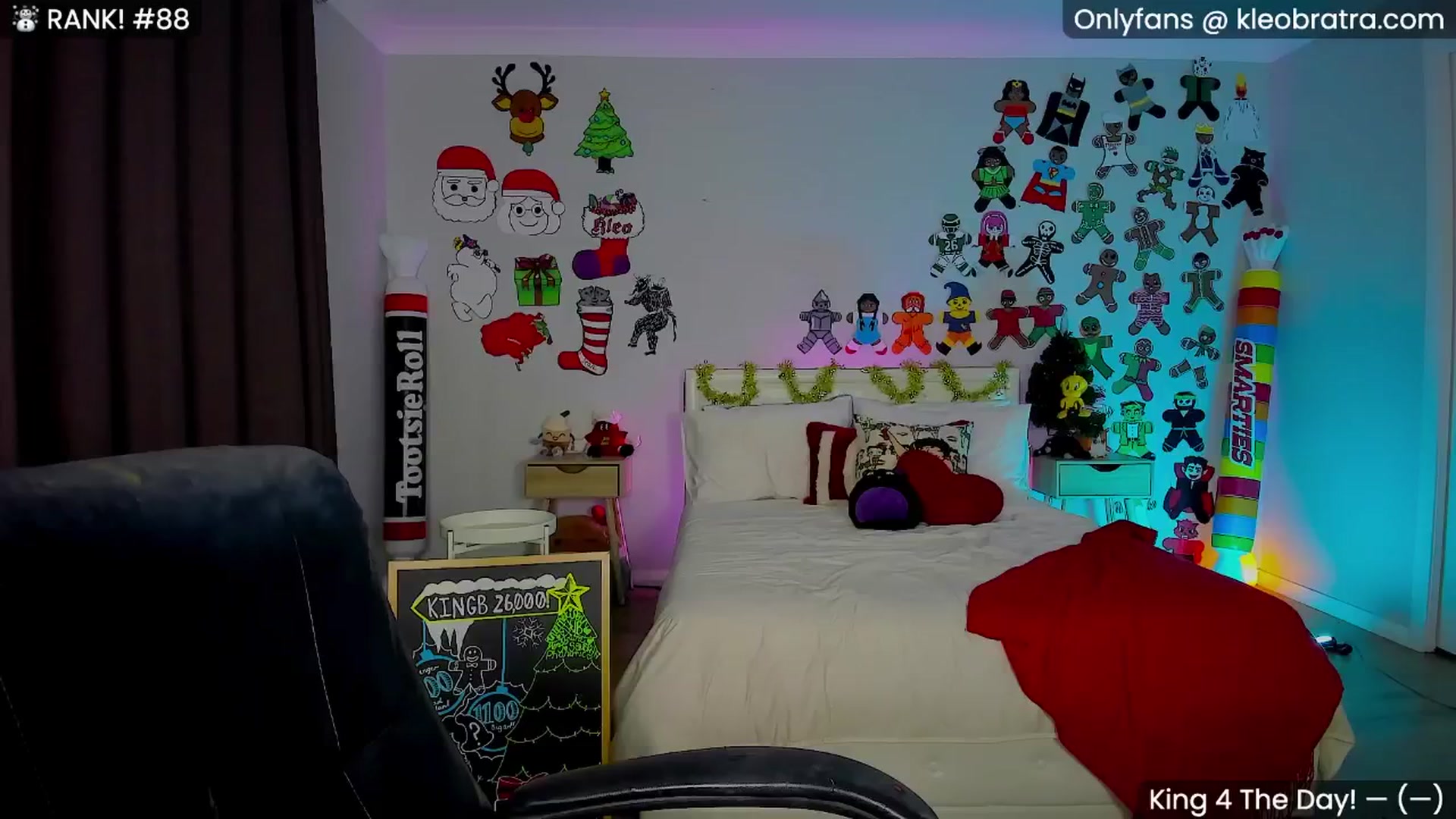Gallery image thumbnail from KleoBratra's myfreecams stream on, 12/10/2024, 09:39 image 5 of 20
